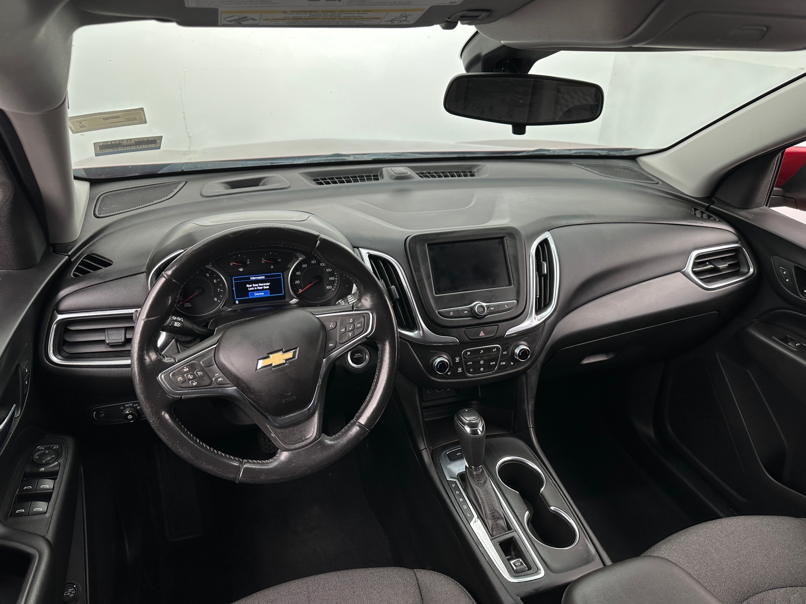 Thumbnail: 2020 Chevrolet Equinox - 3