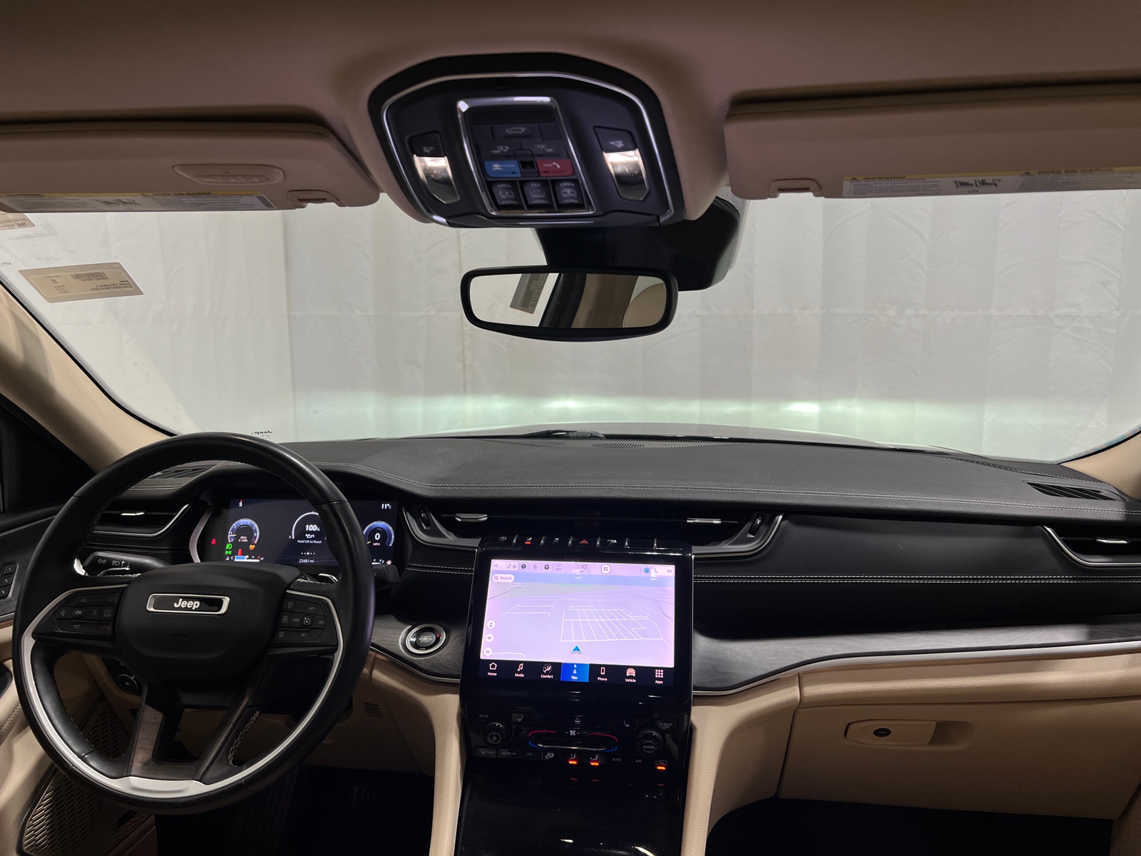 Thumbnail: 2022 Jeep Grand Cherokee L - 2