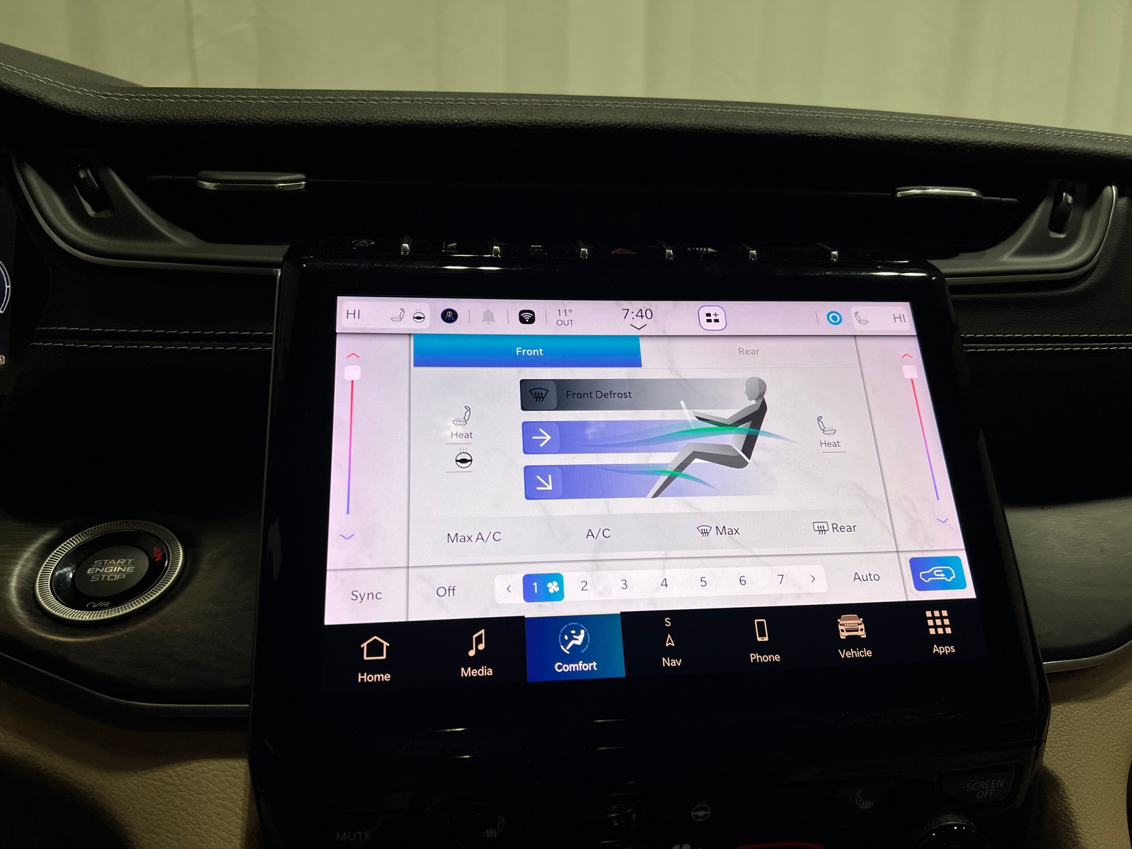 Thumbnail: 2022 Jeep Grand Cherokee L - 3