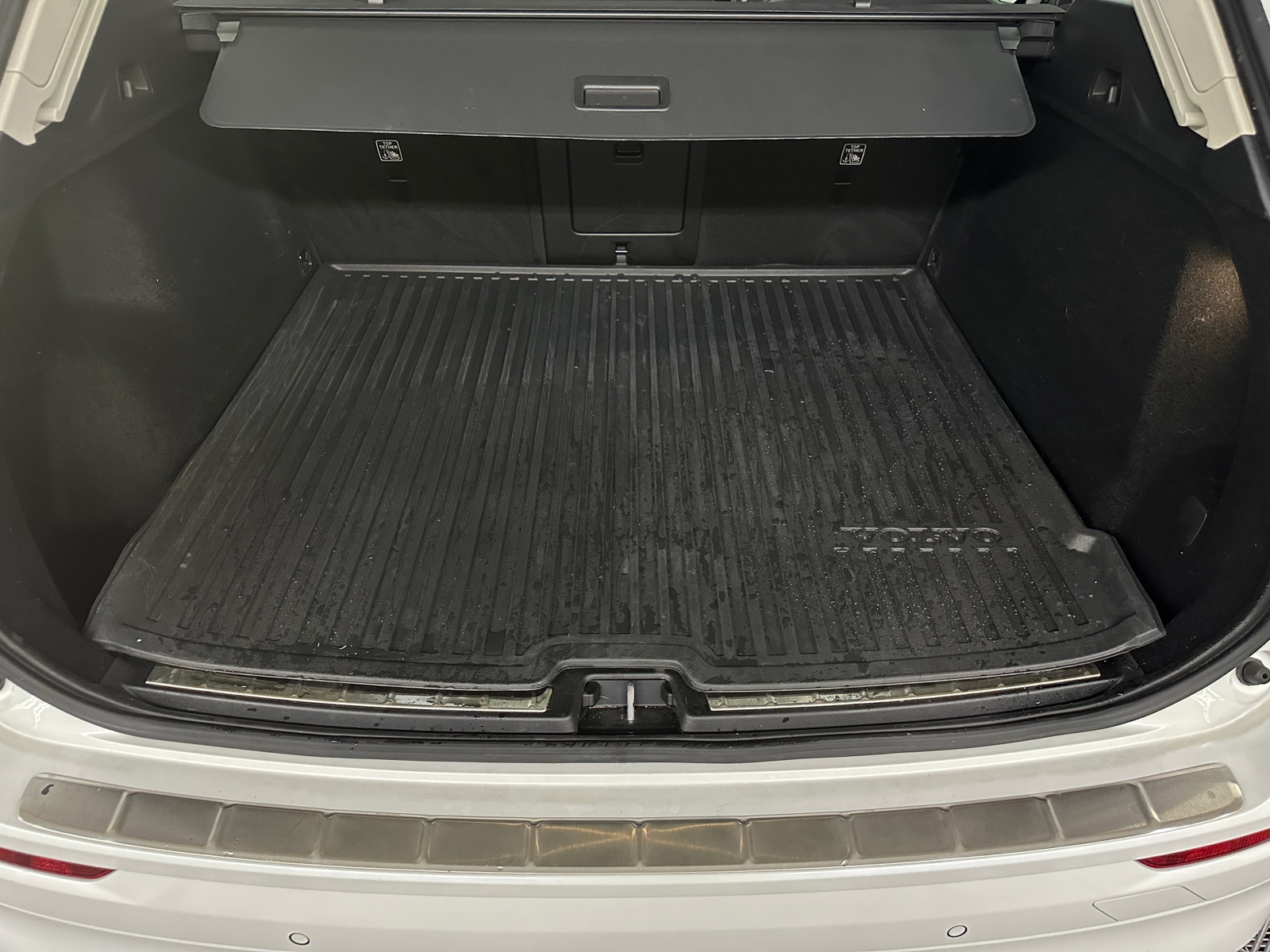 Thumbnail: 2022 Volvo XC60 - 7