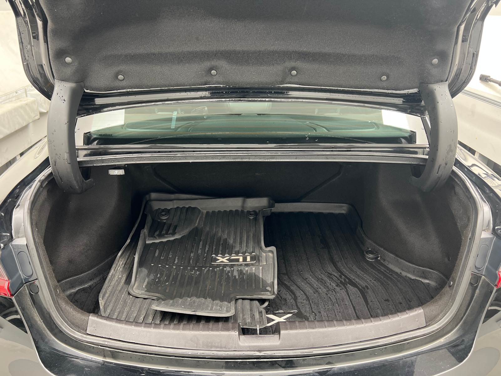 Thumbnail: 2020 Acura ILX - 6