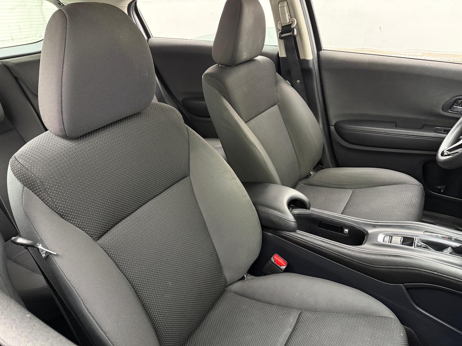 Thumbnail: 2022 Honda HR-V - 2