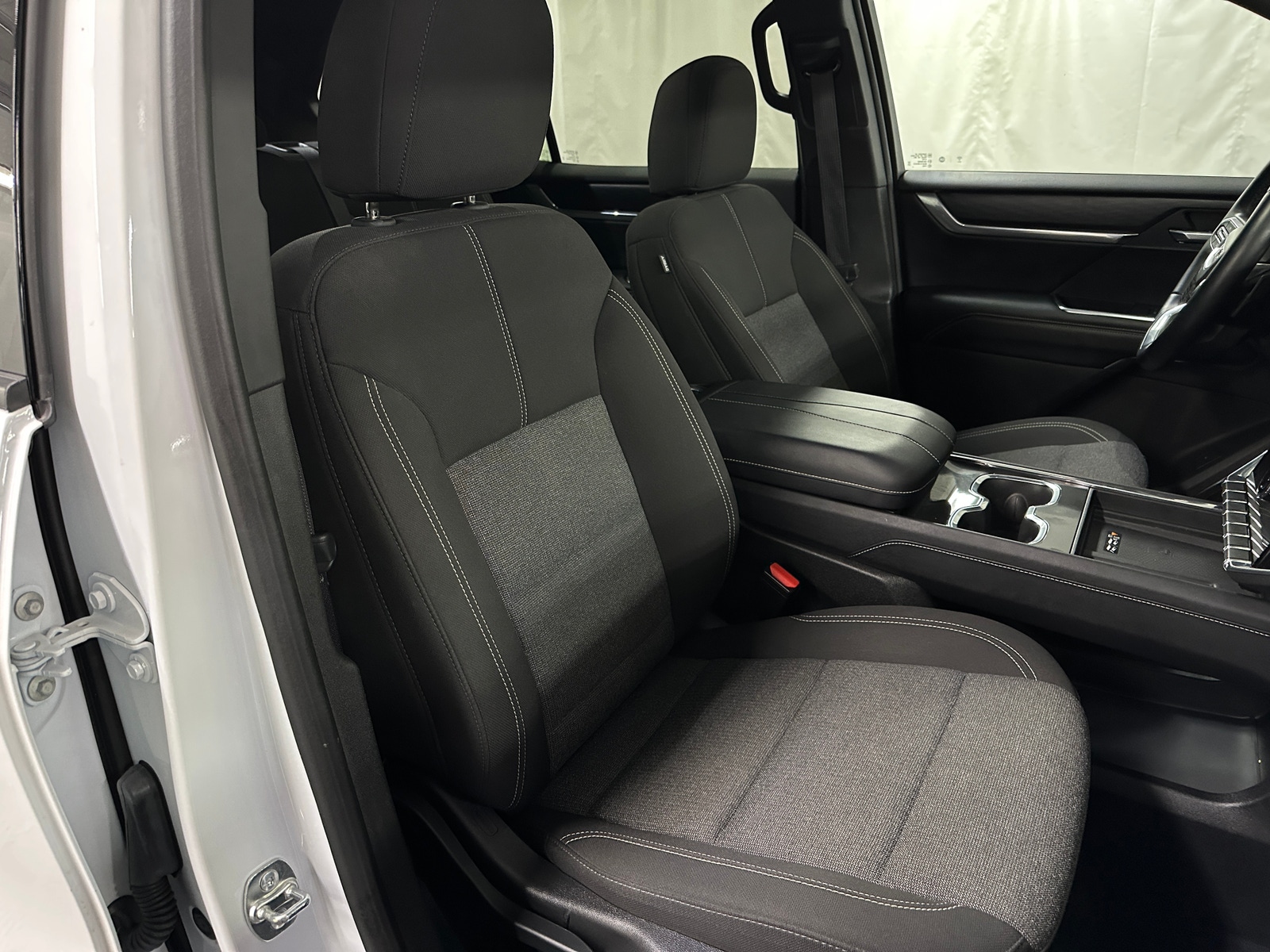 Thumbnail: 2025 GMC Acadia - 2