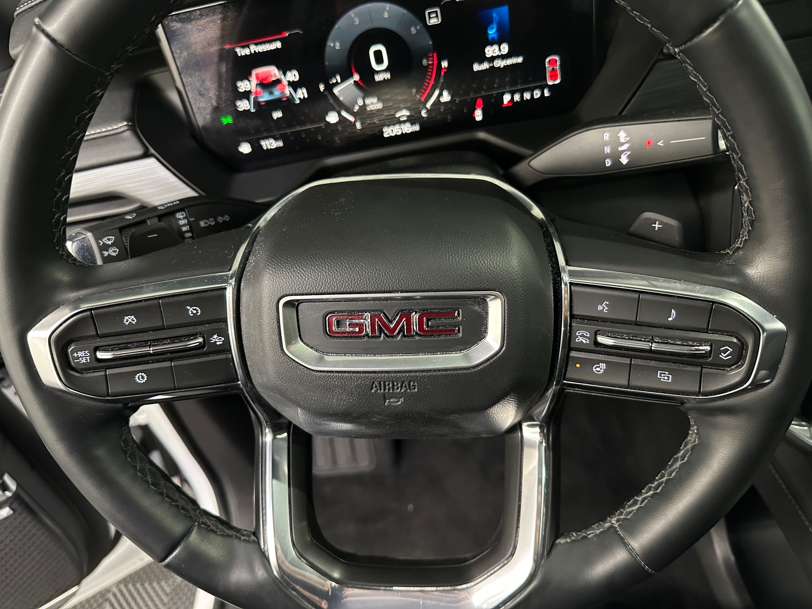 Thumbnail: 2025 GMC Acadia - 5