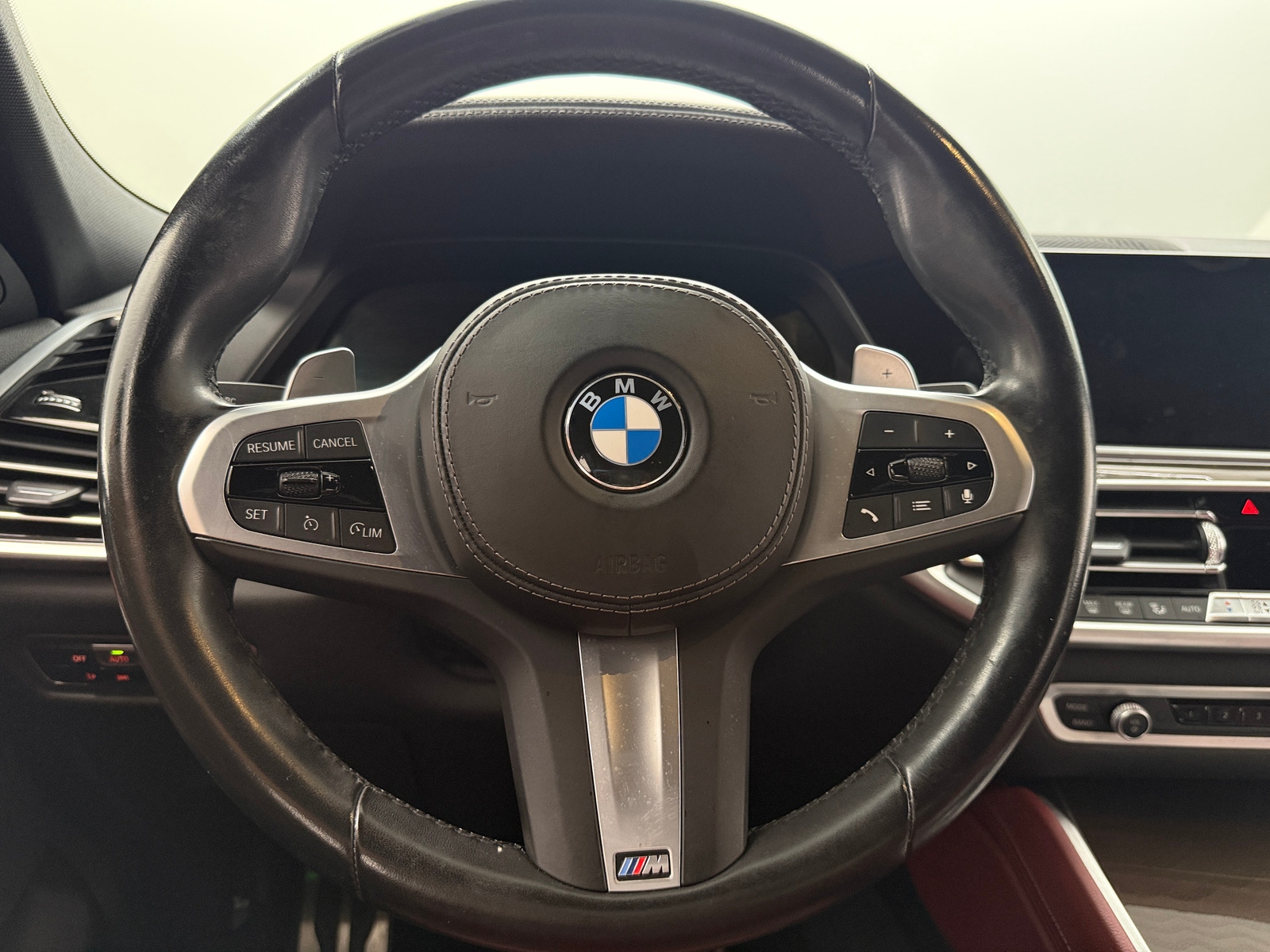 Thumbnail: 2022 BMW X6 - 4