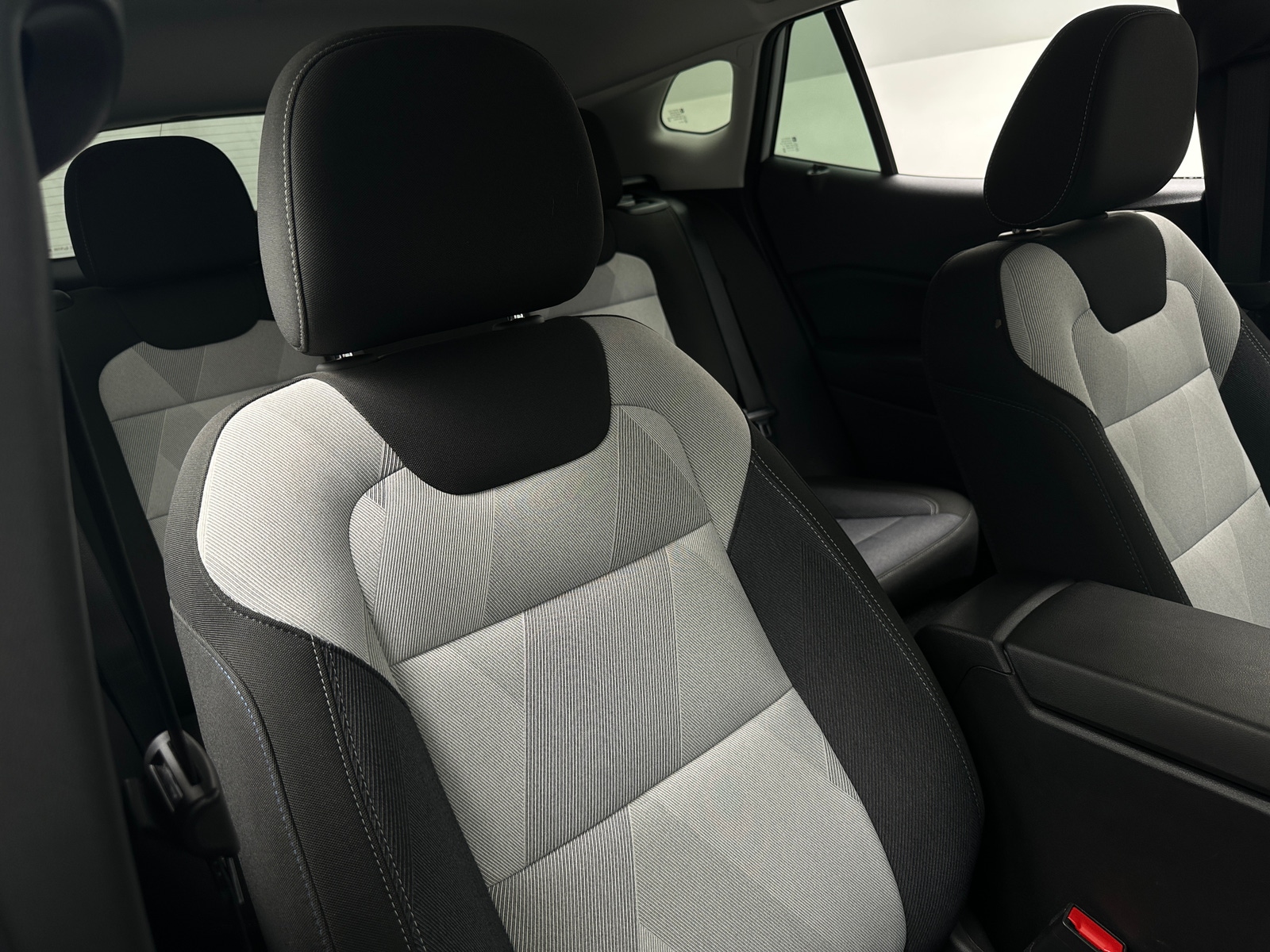 Thumbnail: 2025 Chevrolet Trax - 2