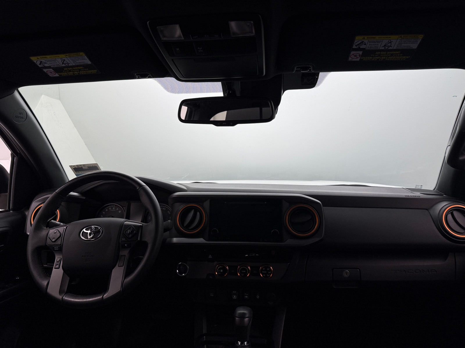 Thumbnail: 2018 Toyota Tacoma - 3