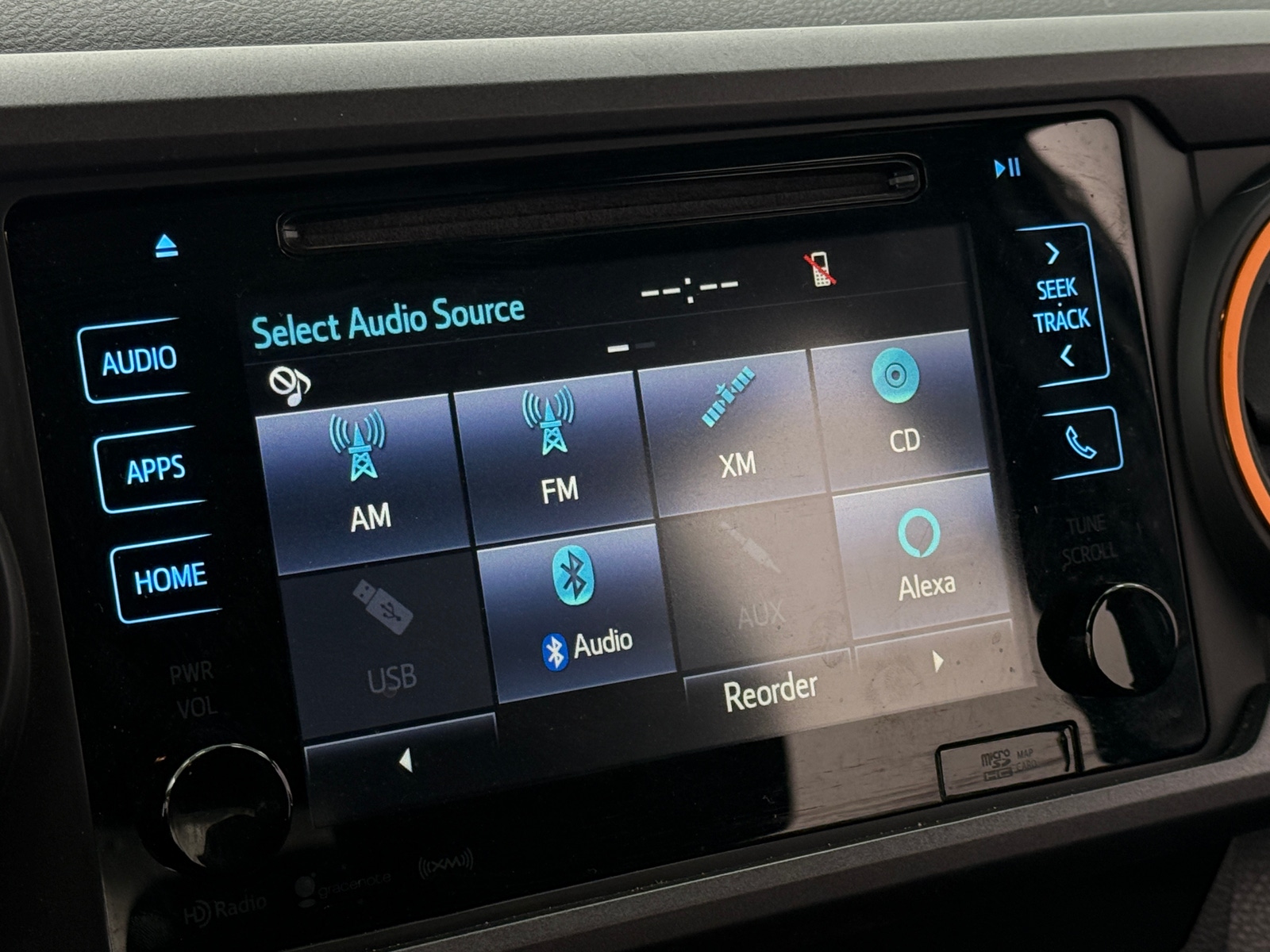 Thumbnail: 2018 Toyota Tacoma - 4