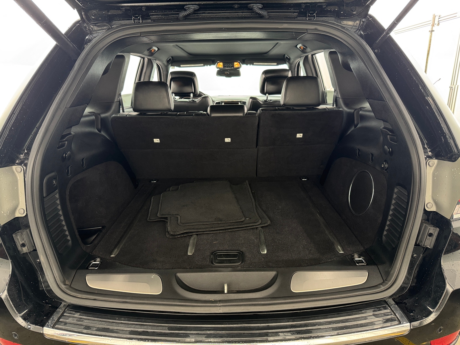 Thumbnail: 2014 Jeep Grand Cherokee - 6