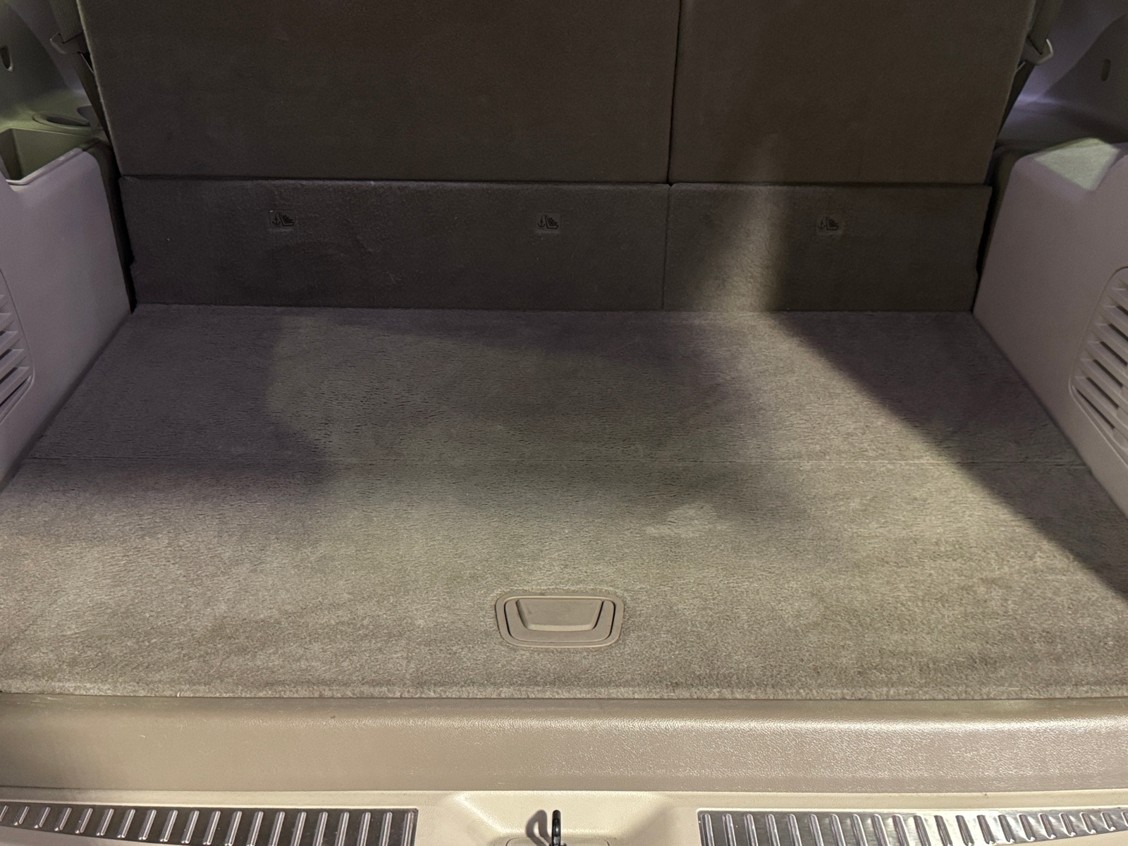 Thumbnail: 2018 GMC Yukon XL - 6