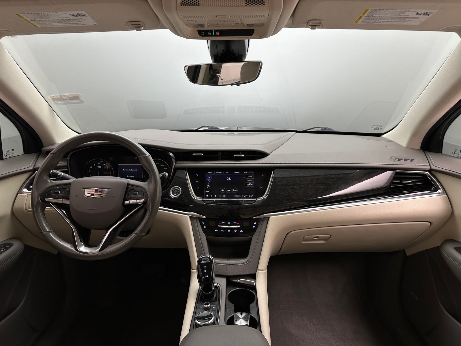 Thumbnail: 2022 Cadillac XT6 - 2