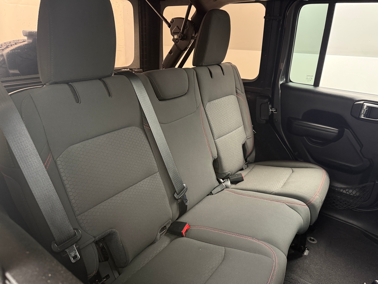 Thumbnail: 2021 Jeep Wrangler - 6