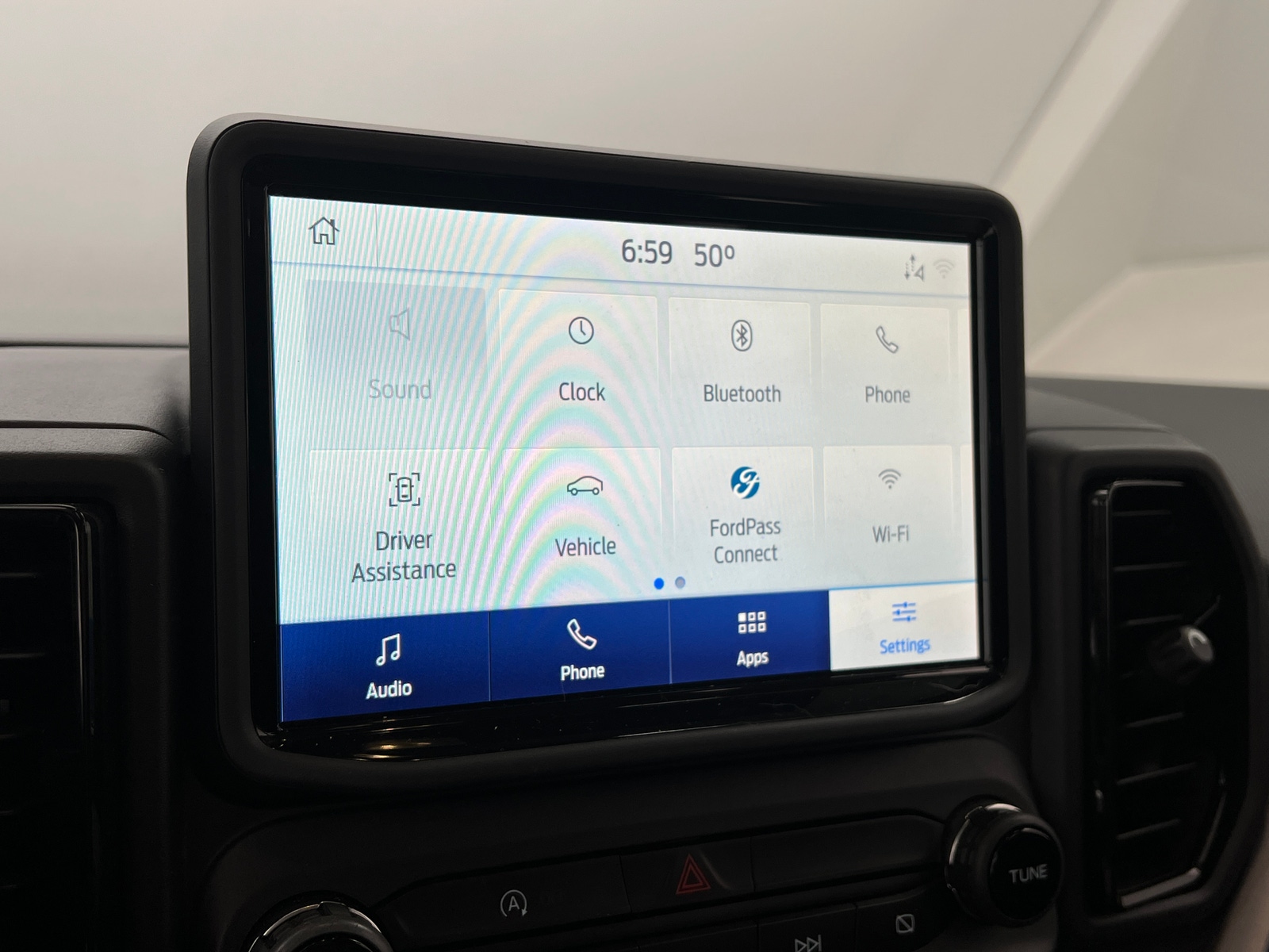 Thumbnail: 2021 Ford Bronco Sport - 4