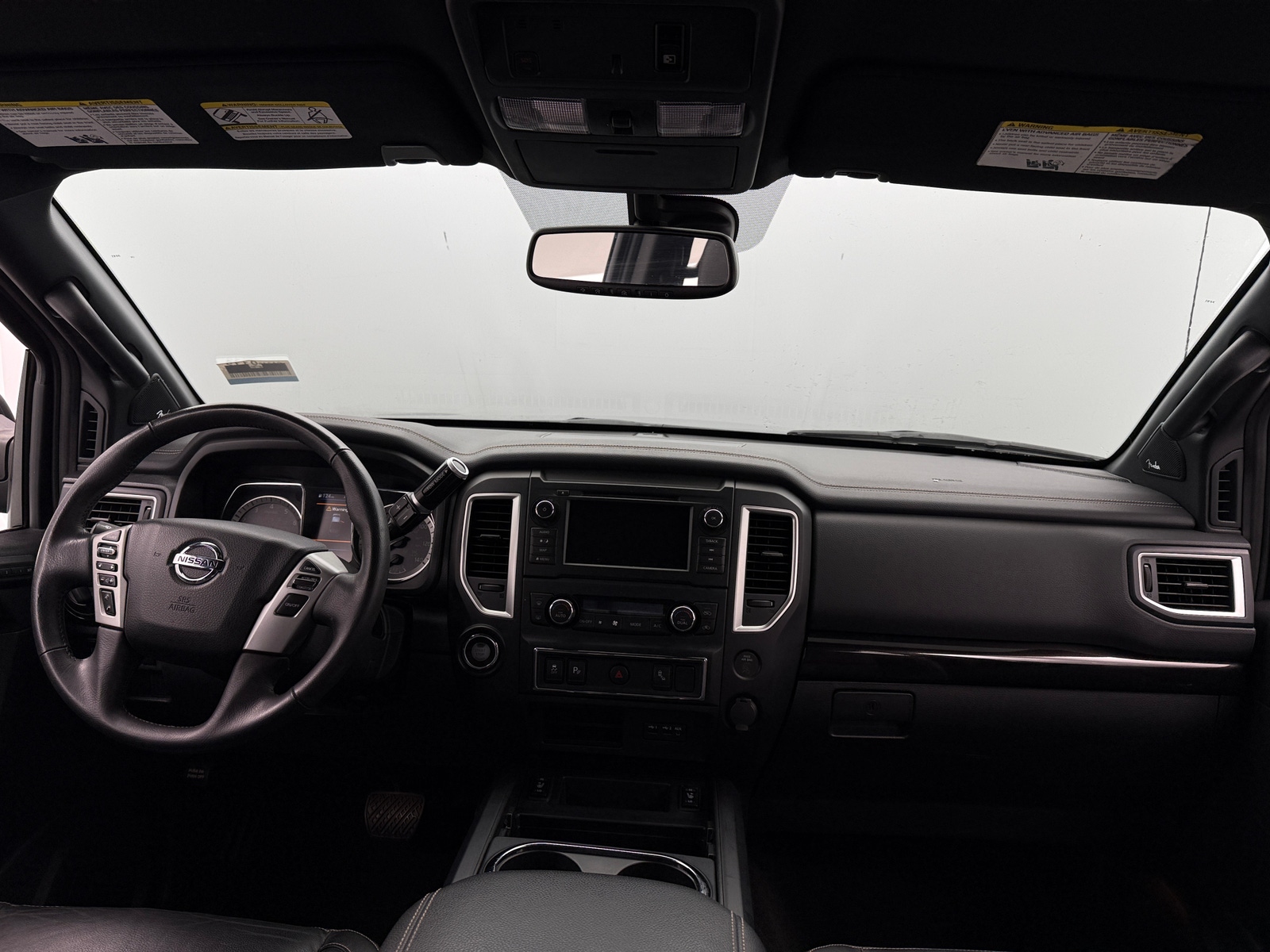 Thumbnail: 2019 Nissan Titan - 2