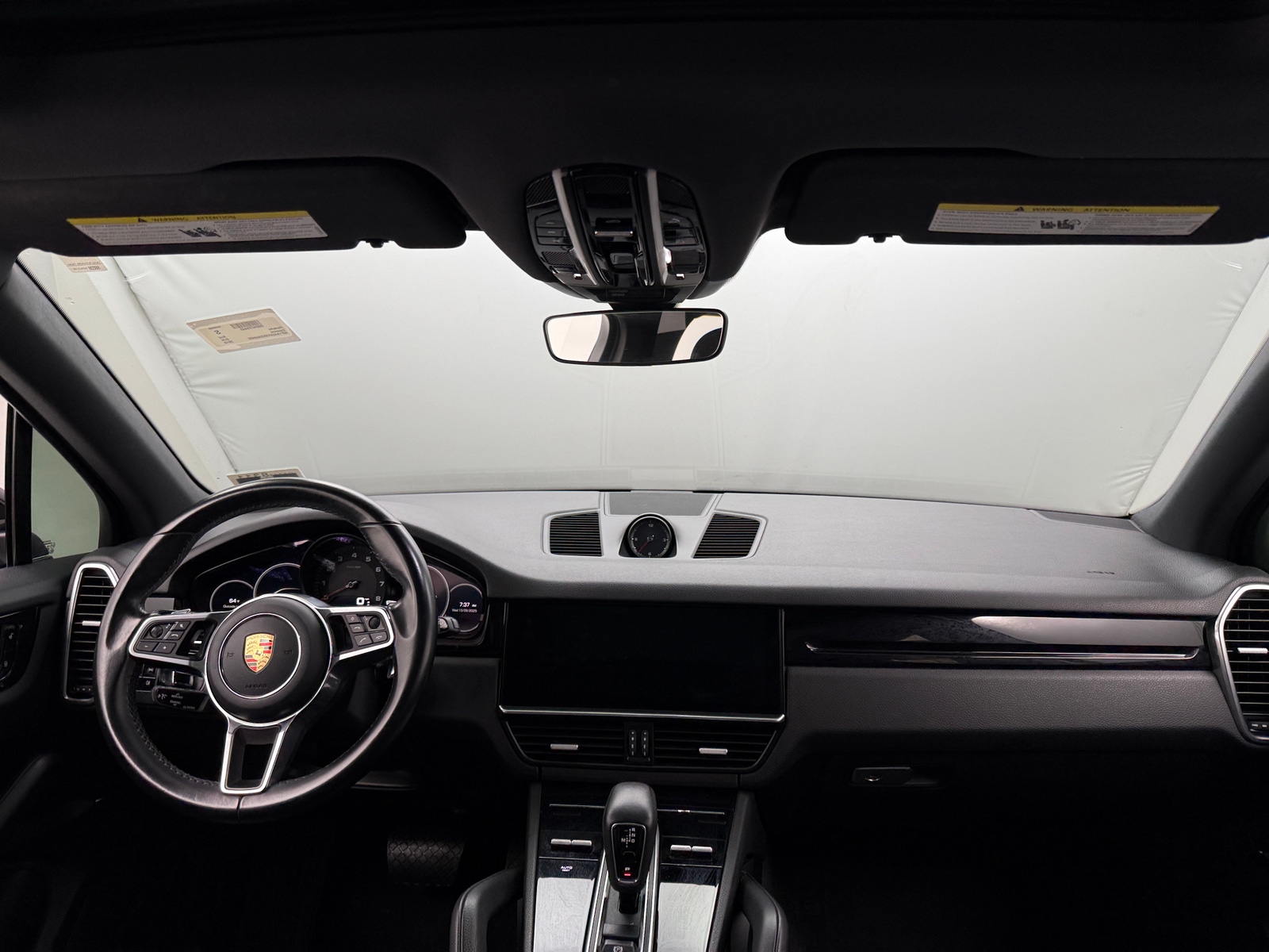 Thumbnail: 2019 Porsche Cayenne - 2