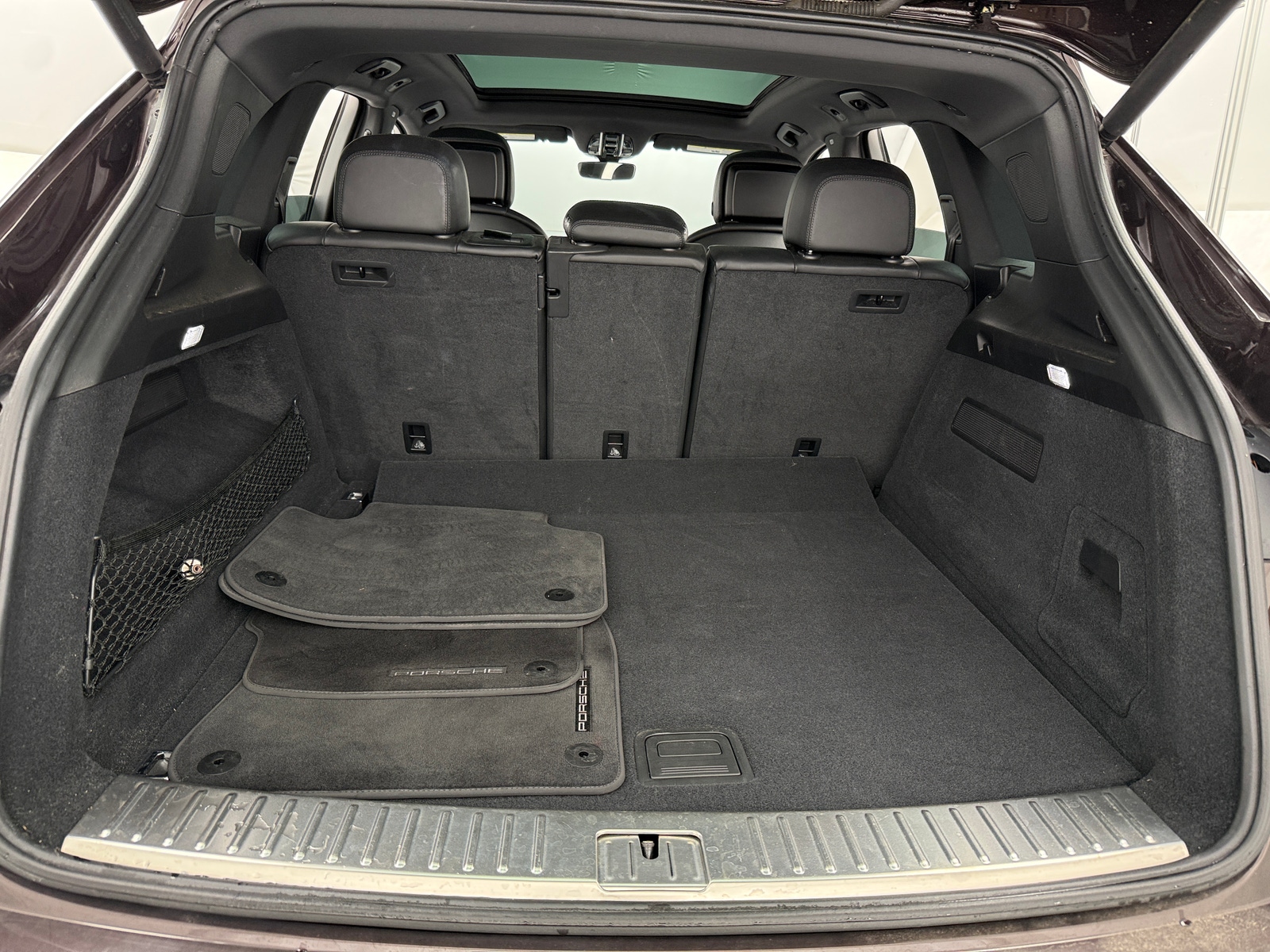 Thumbnail: 2019 Porsche Cayenne - 6