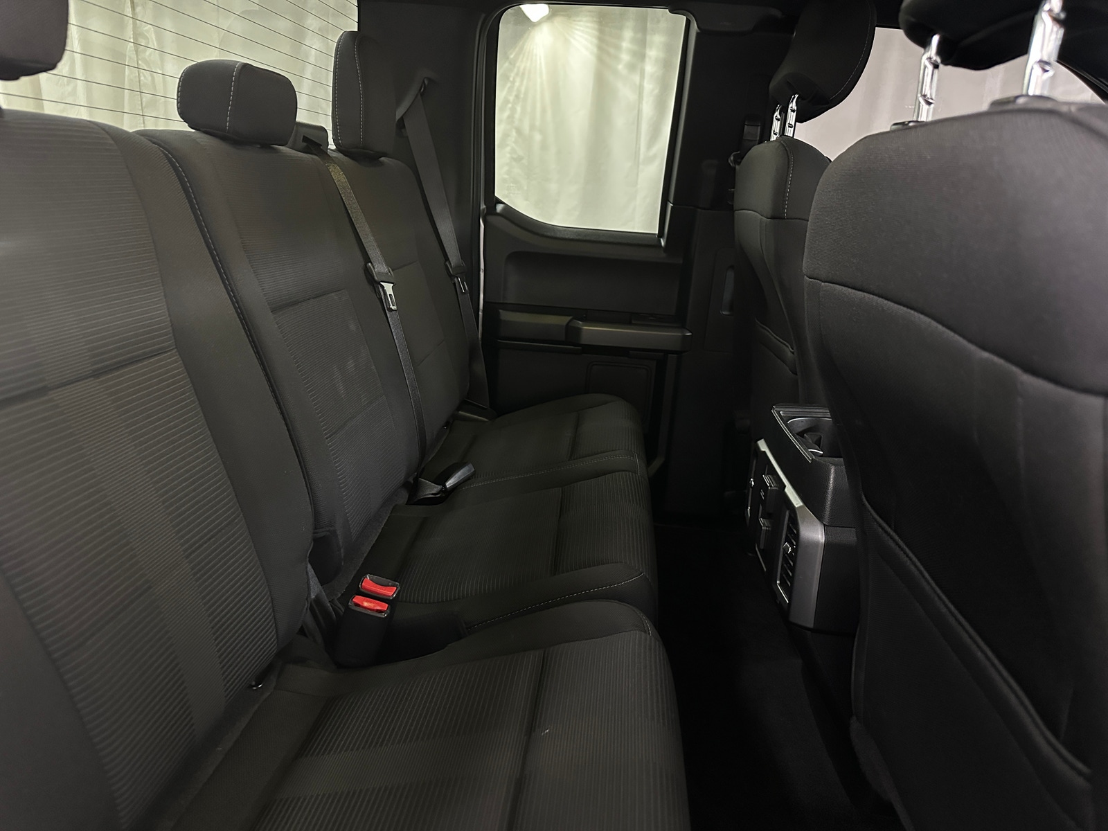 Thumbnail: 2015 Ford Econoline - 6