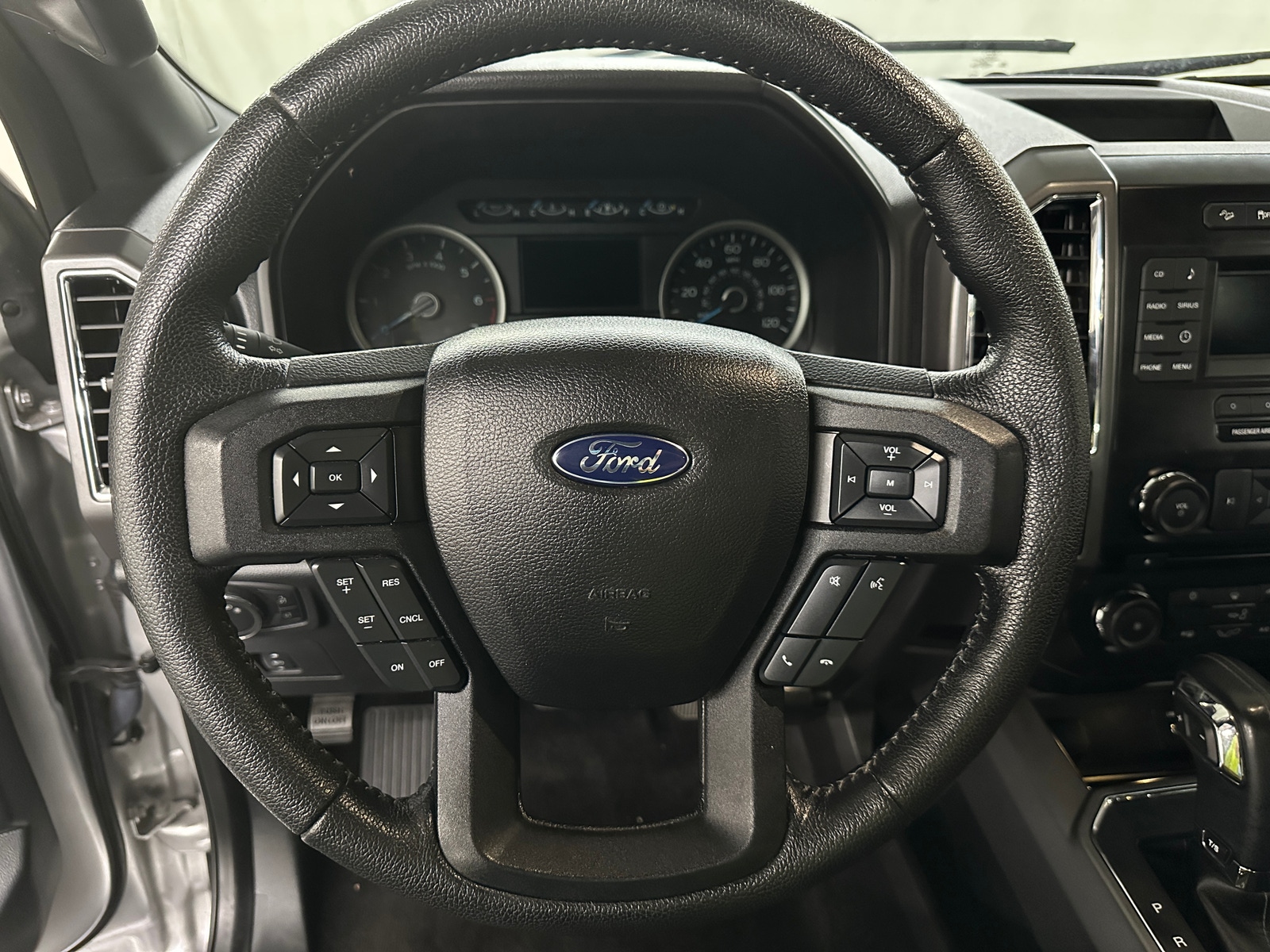 Thumbnail: 2015 Ford Econoline - 5