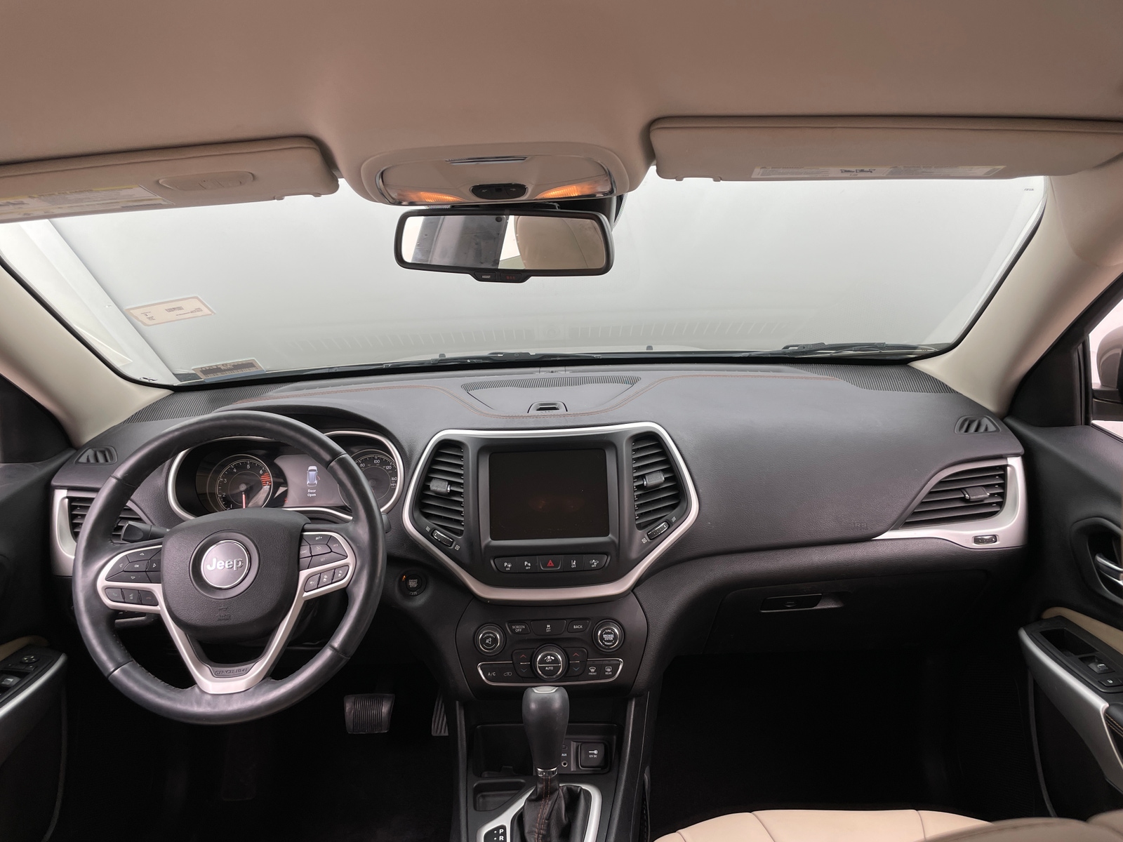 Thumbnail: 2017 Jeep Cherokee - 2