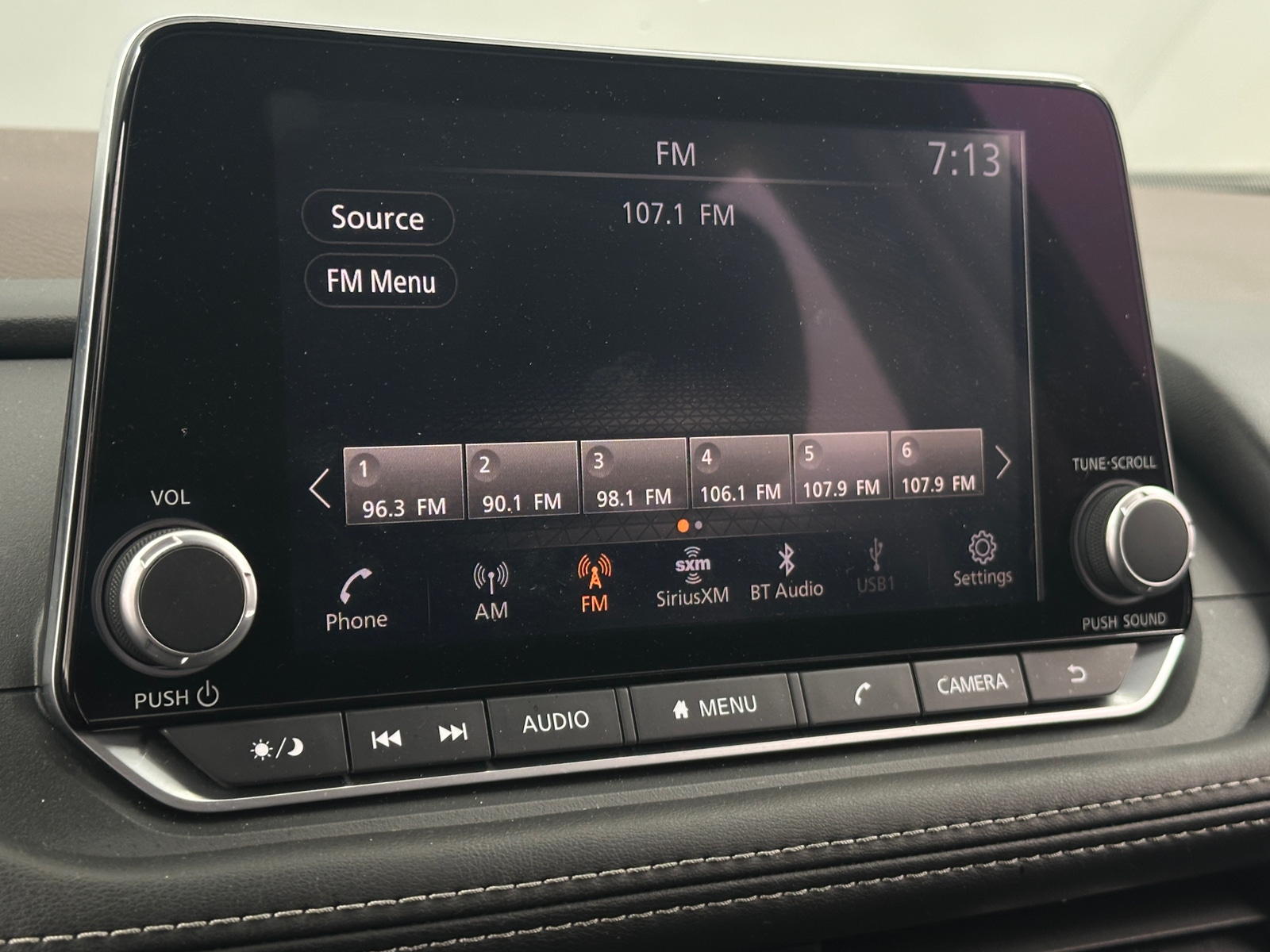 Thumbnail: 2023 Nissan Rogue - 4