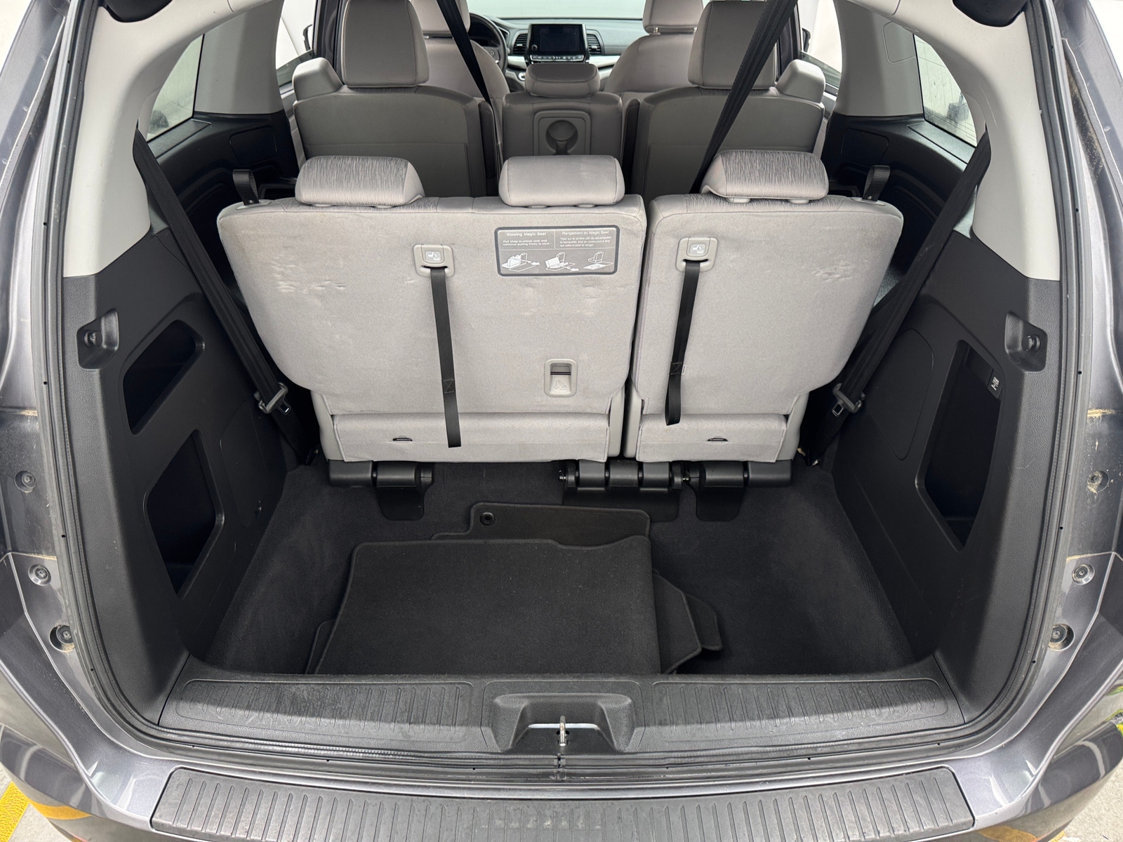 Thumbnail: 2019 Honda Odyssey - 7