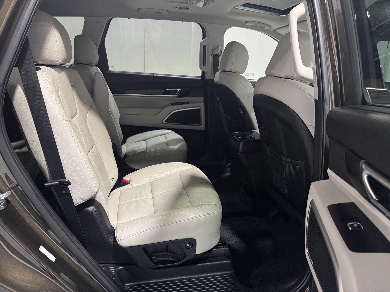 Thumbnail: 2022 Kia Telluride - 5