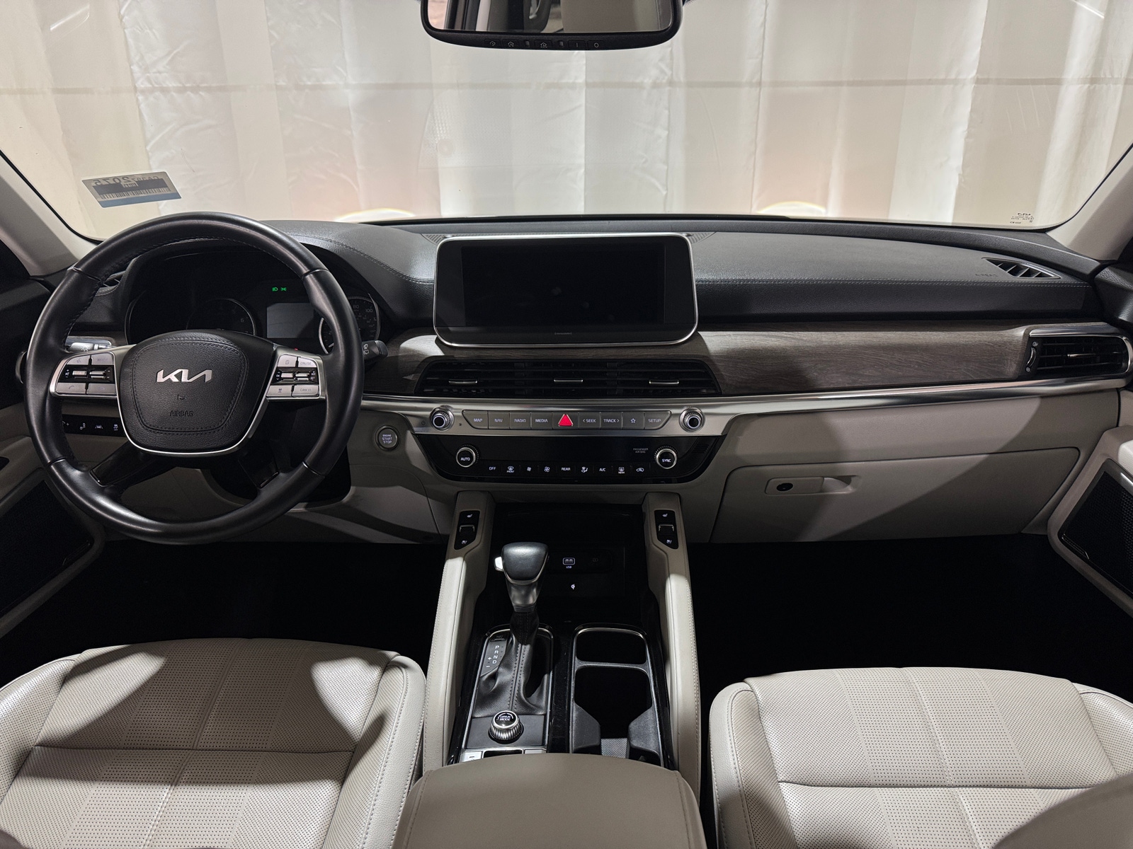 Thumbnail: 2022 Kia Telluride - 2