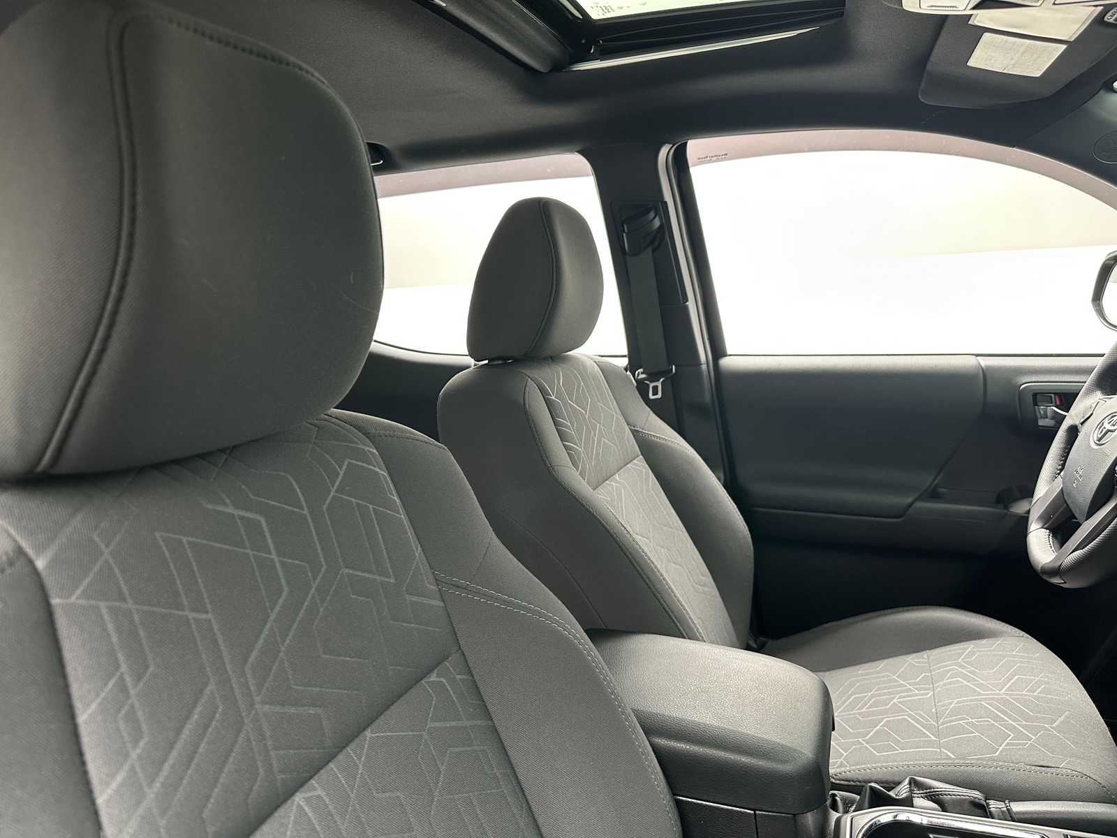 Thumbnail: 2017 Toyota Tacoma - 2