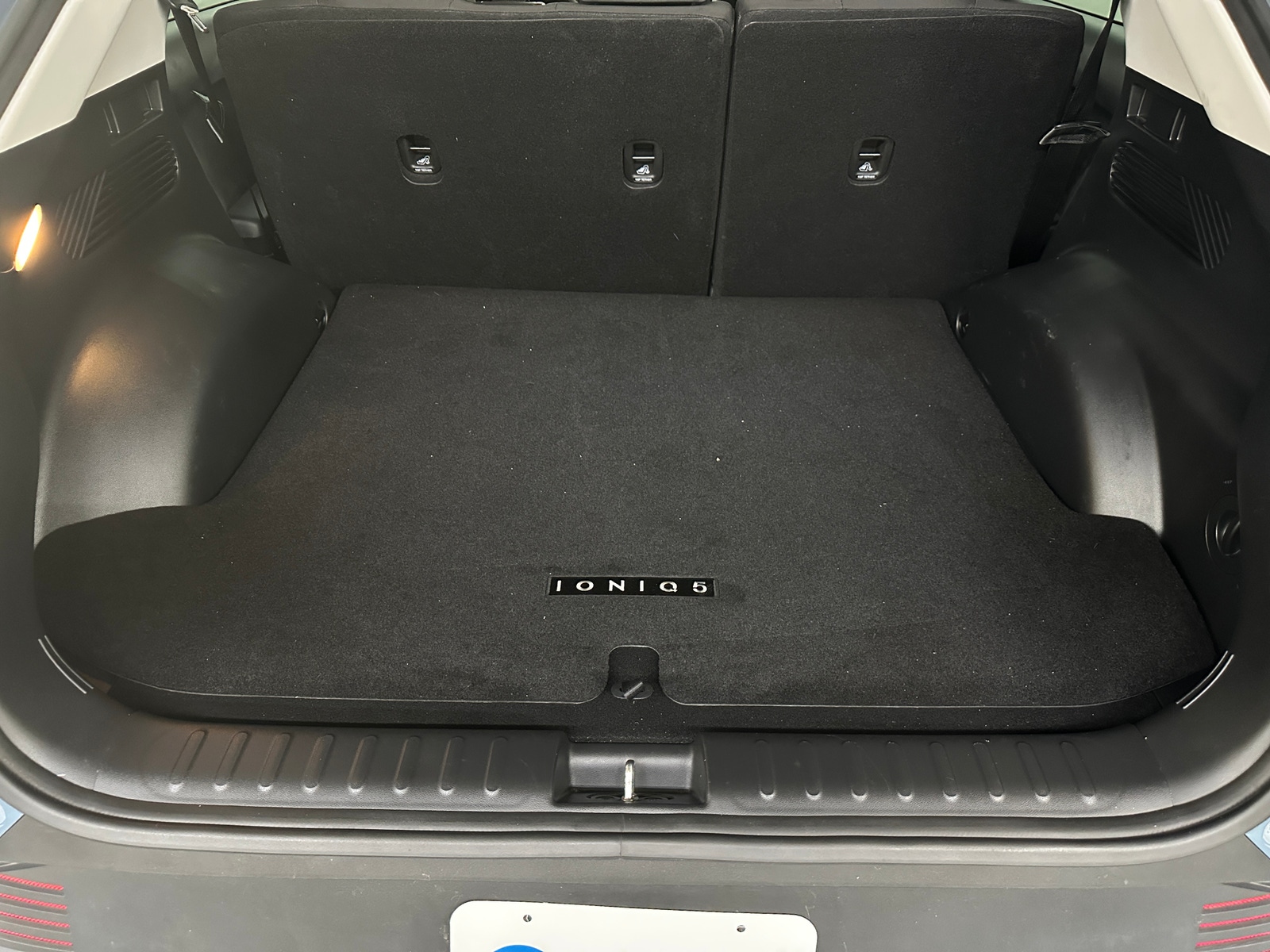 Thumbnail: 2023 Hyundai Ioniq 5 - 7