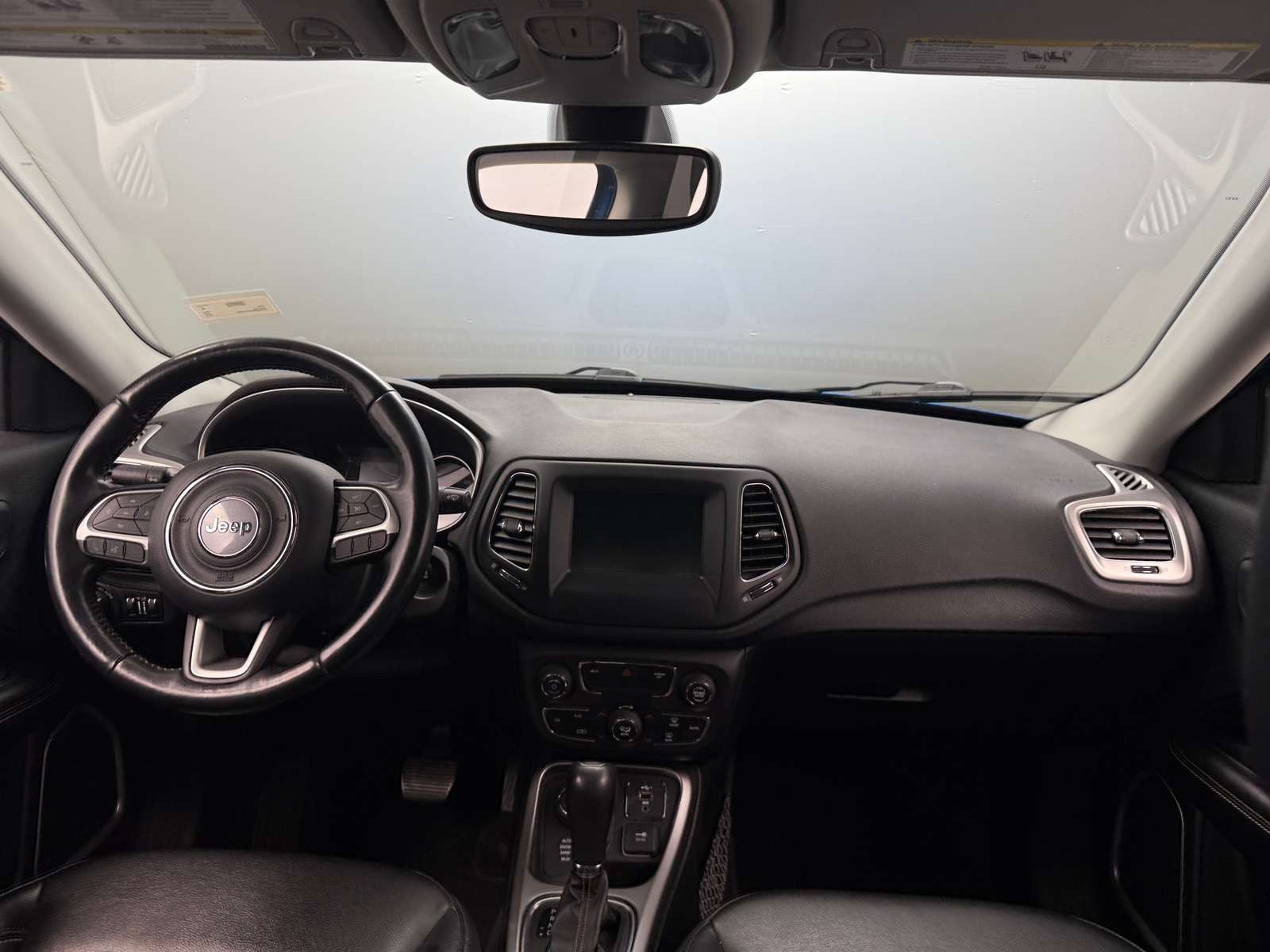 Thumbnail: 2019 Jeep Compass - 3