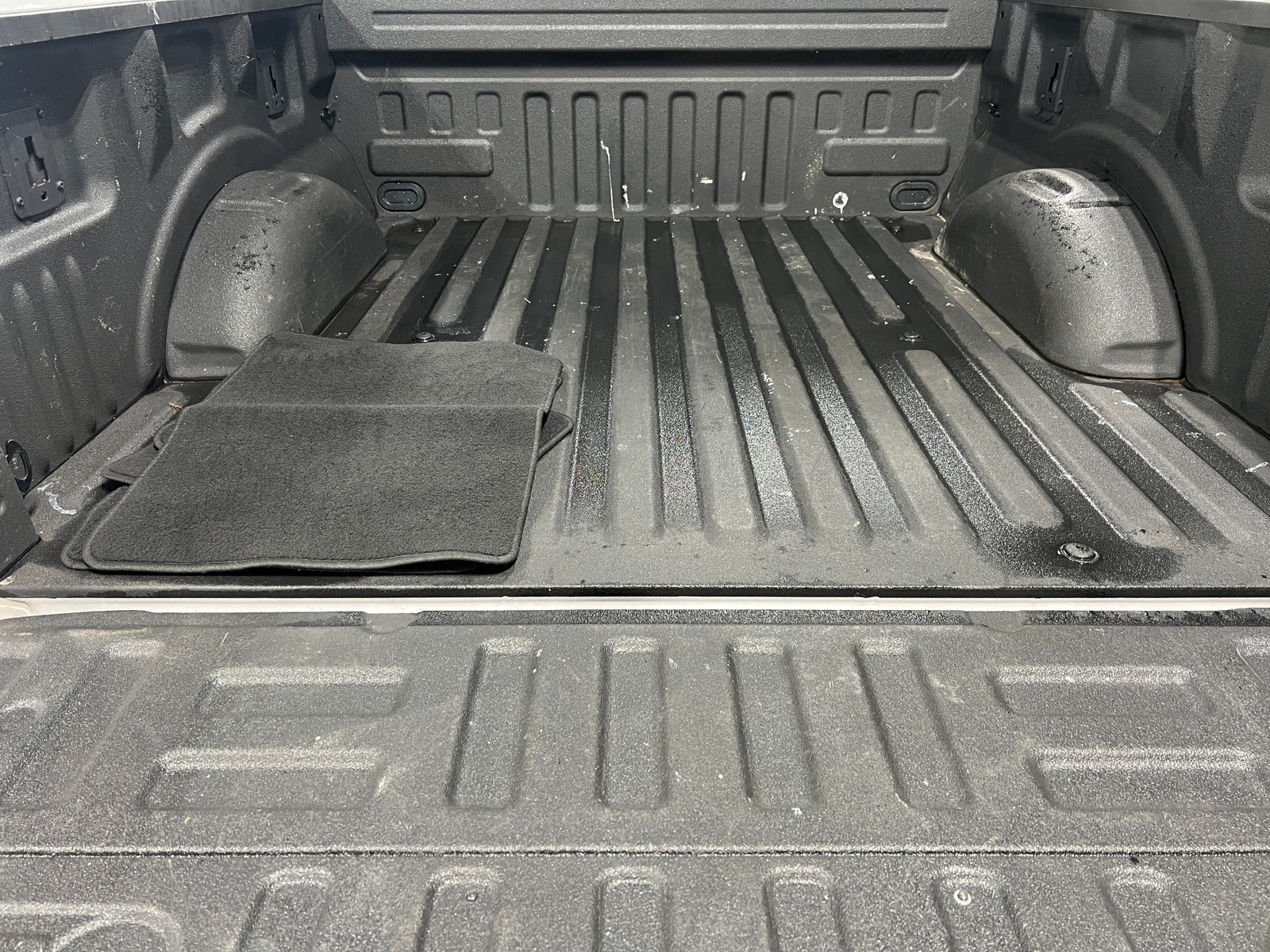 Thumbnail: 2019 Ford Econoline - 7