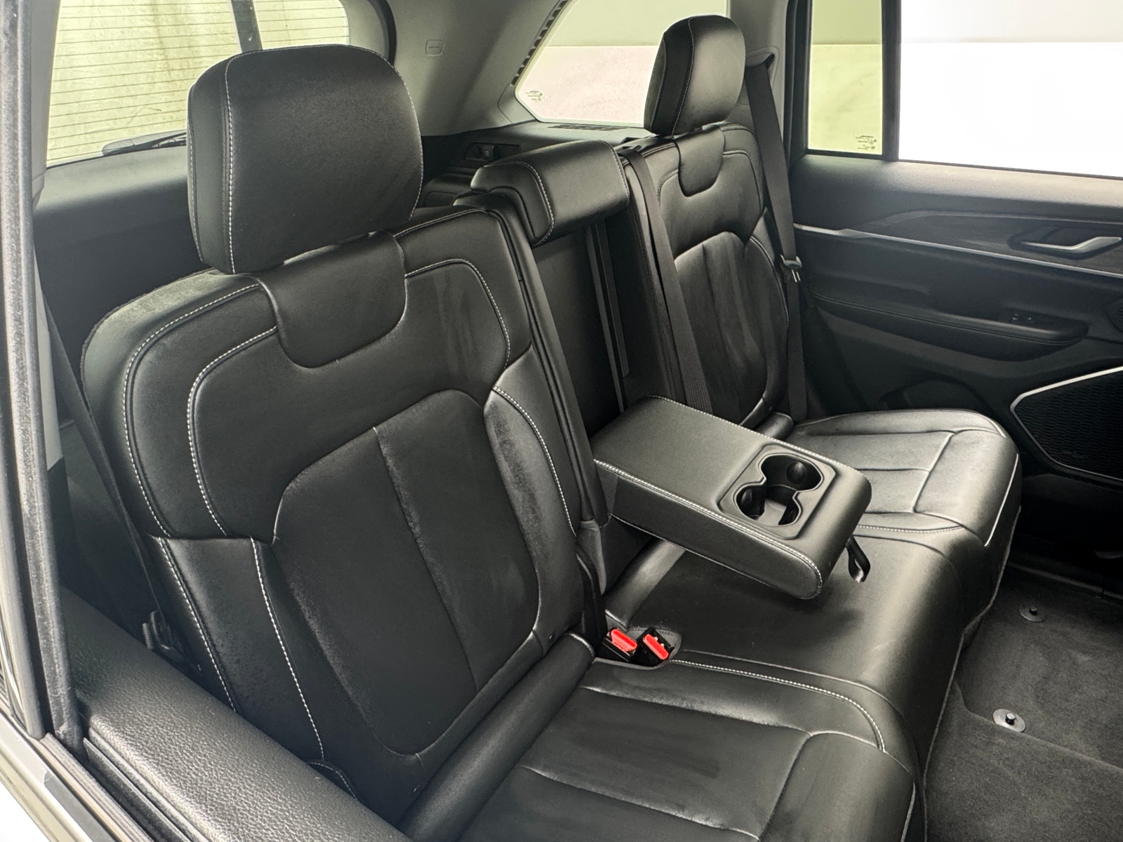 Thumbnail: 2023 Jeep Grand Cherokee - 5