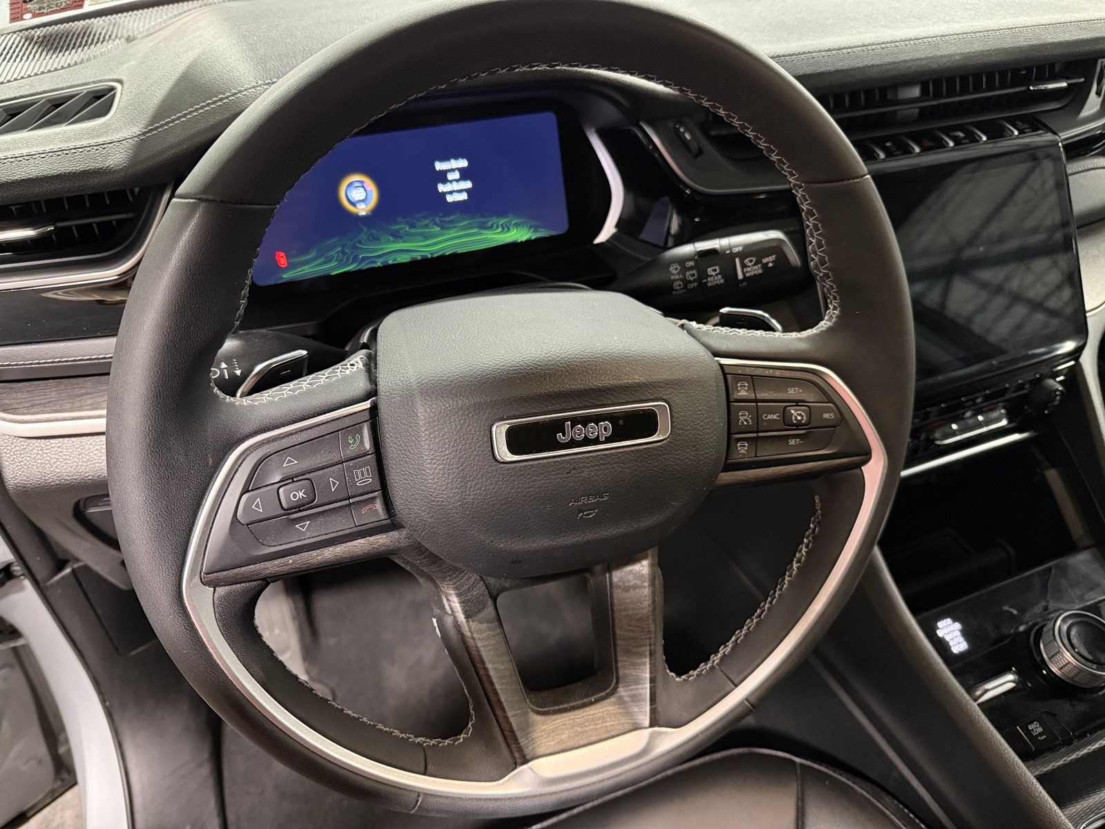 Thumbnail: 2023 Jeep Grand Cherokee - 4