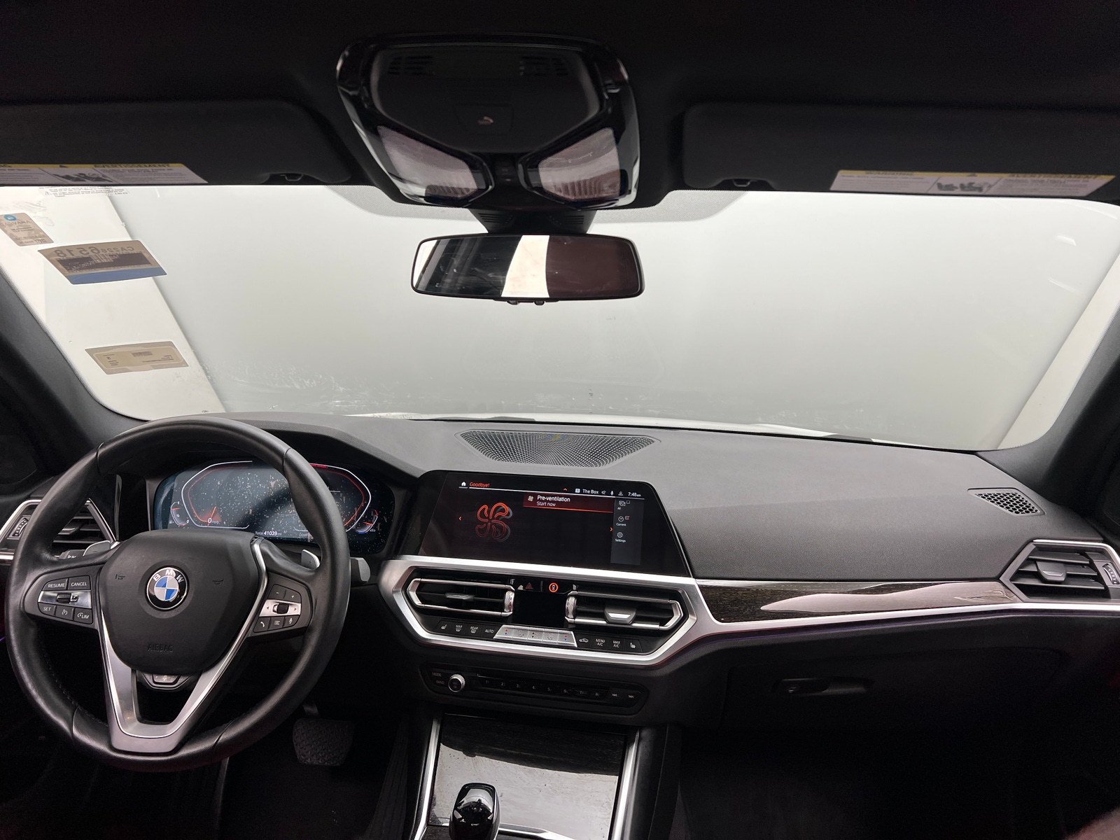 Thumbnail: 2022 BMW 3 Series - 3