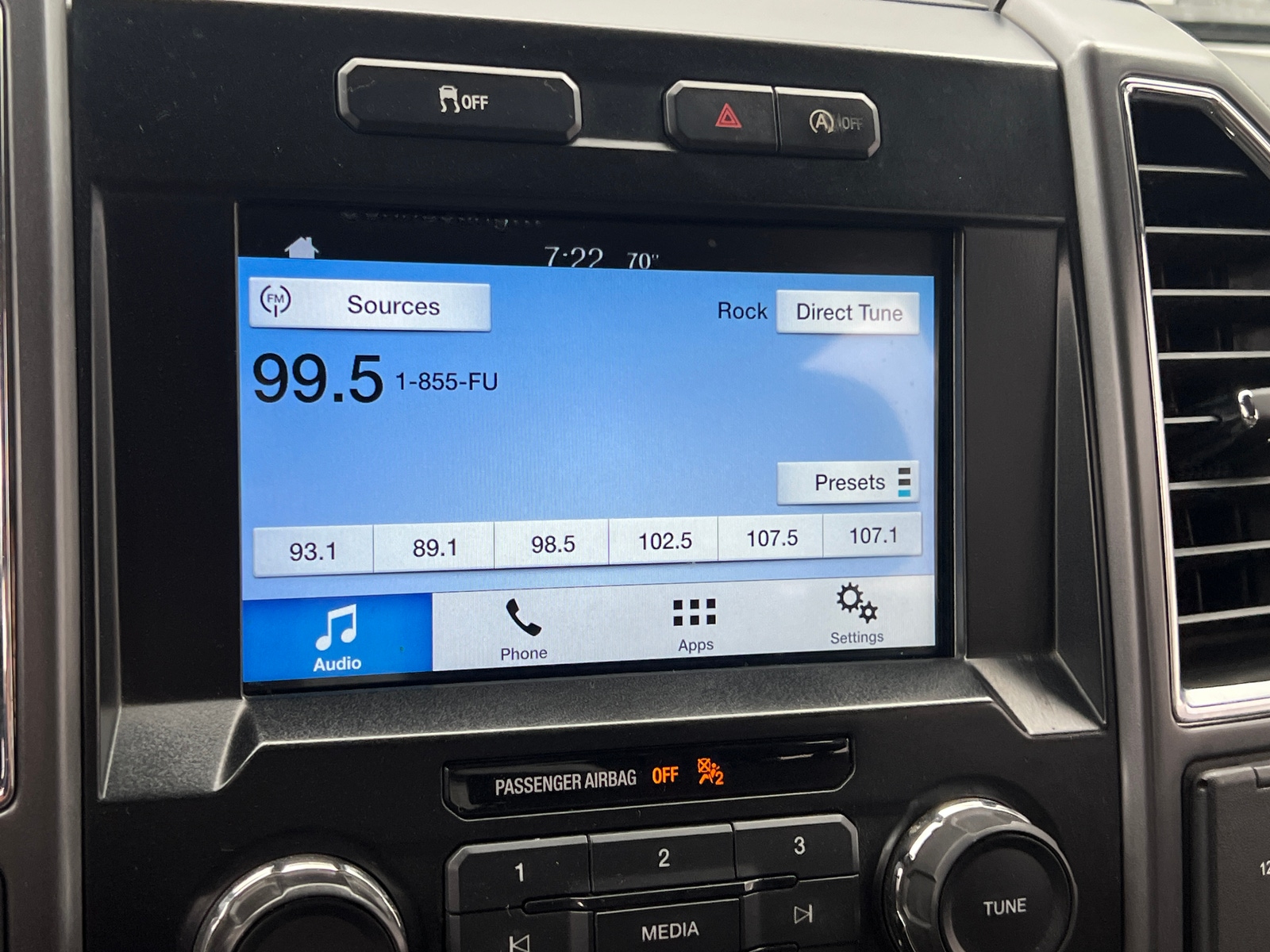 Thumbnail: 2016 Ford Econoline - 4