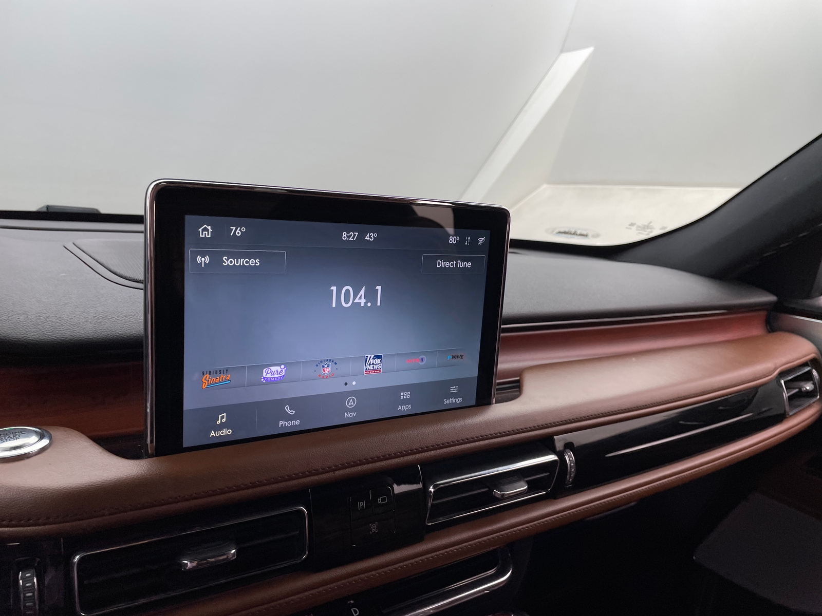 Thumbnail: 2020 Lincoln Aviator - 3