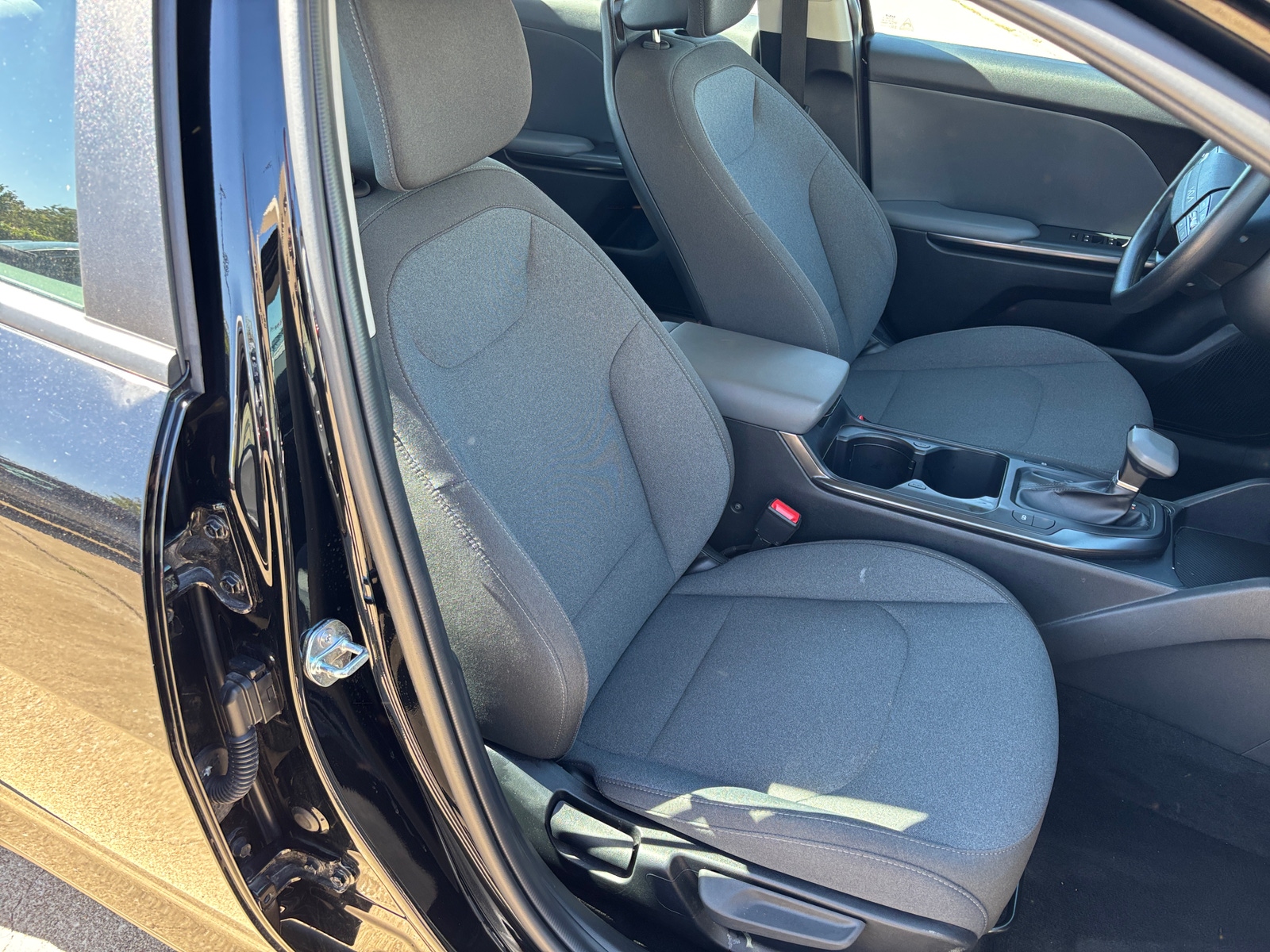 Thumbnail: 2025 Kia K4 - 2