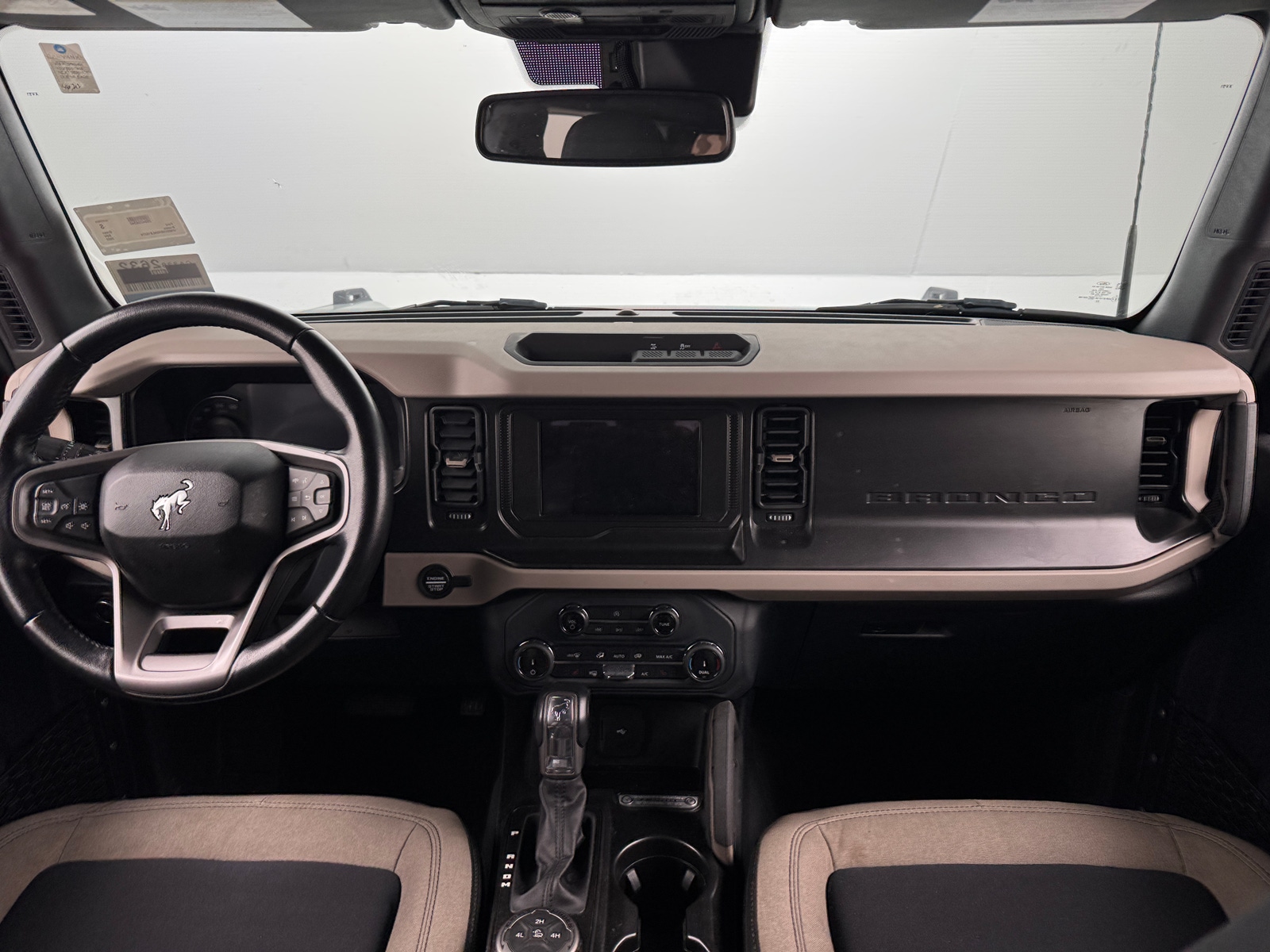 Thumbnail: 2022 Ford Bronco - 3