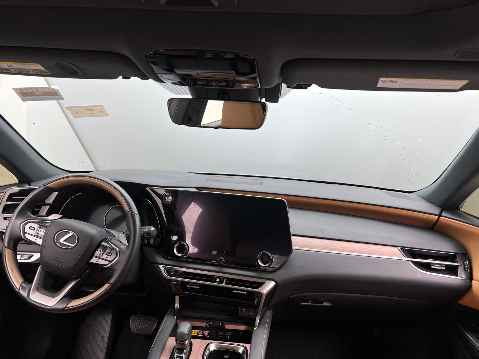 Thumbnail: 2023 Lexus RX - 3