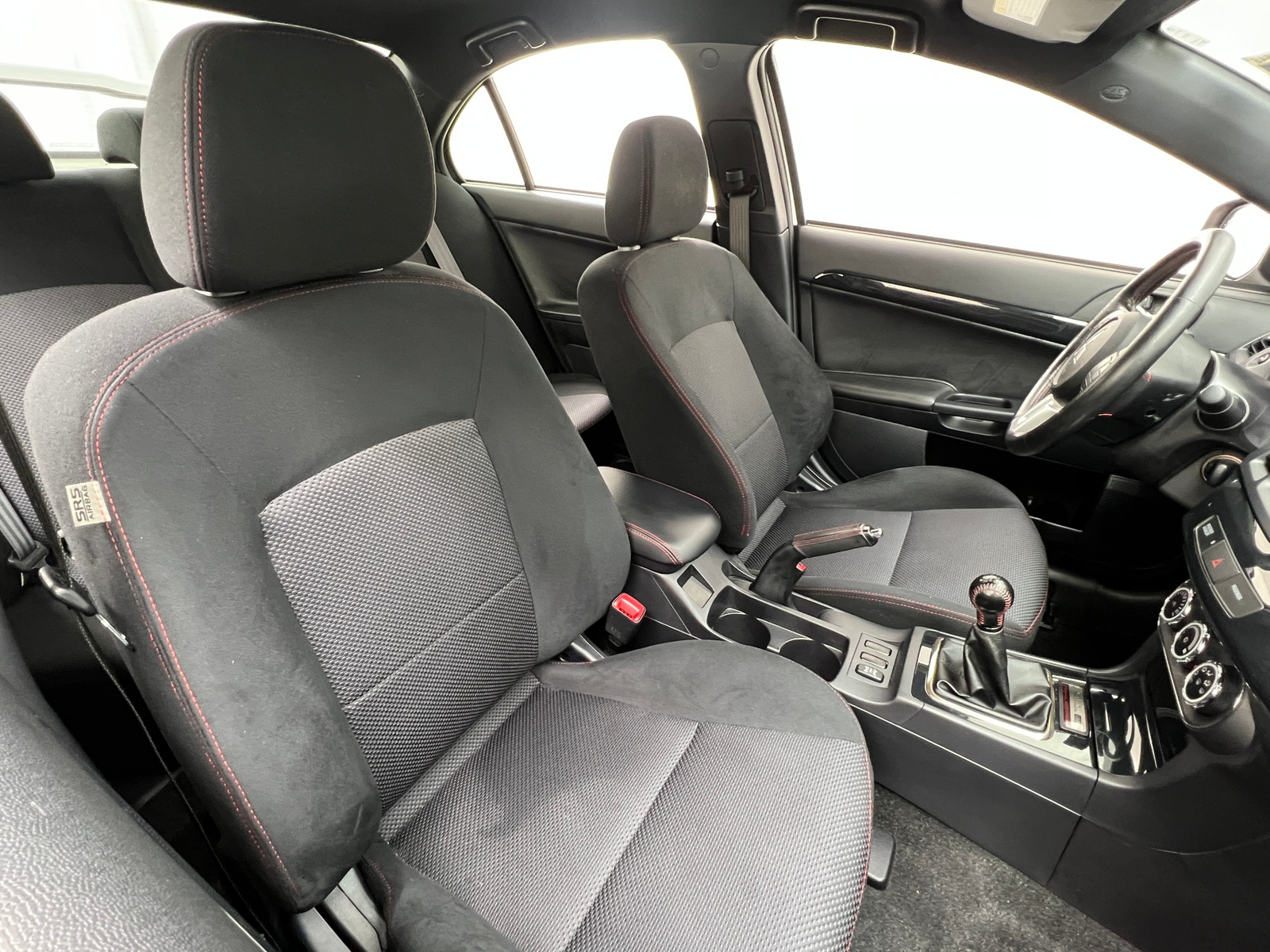 Thumbnail: 2015 Mitsubishi Lancer Evolution - 2