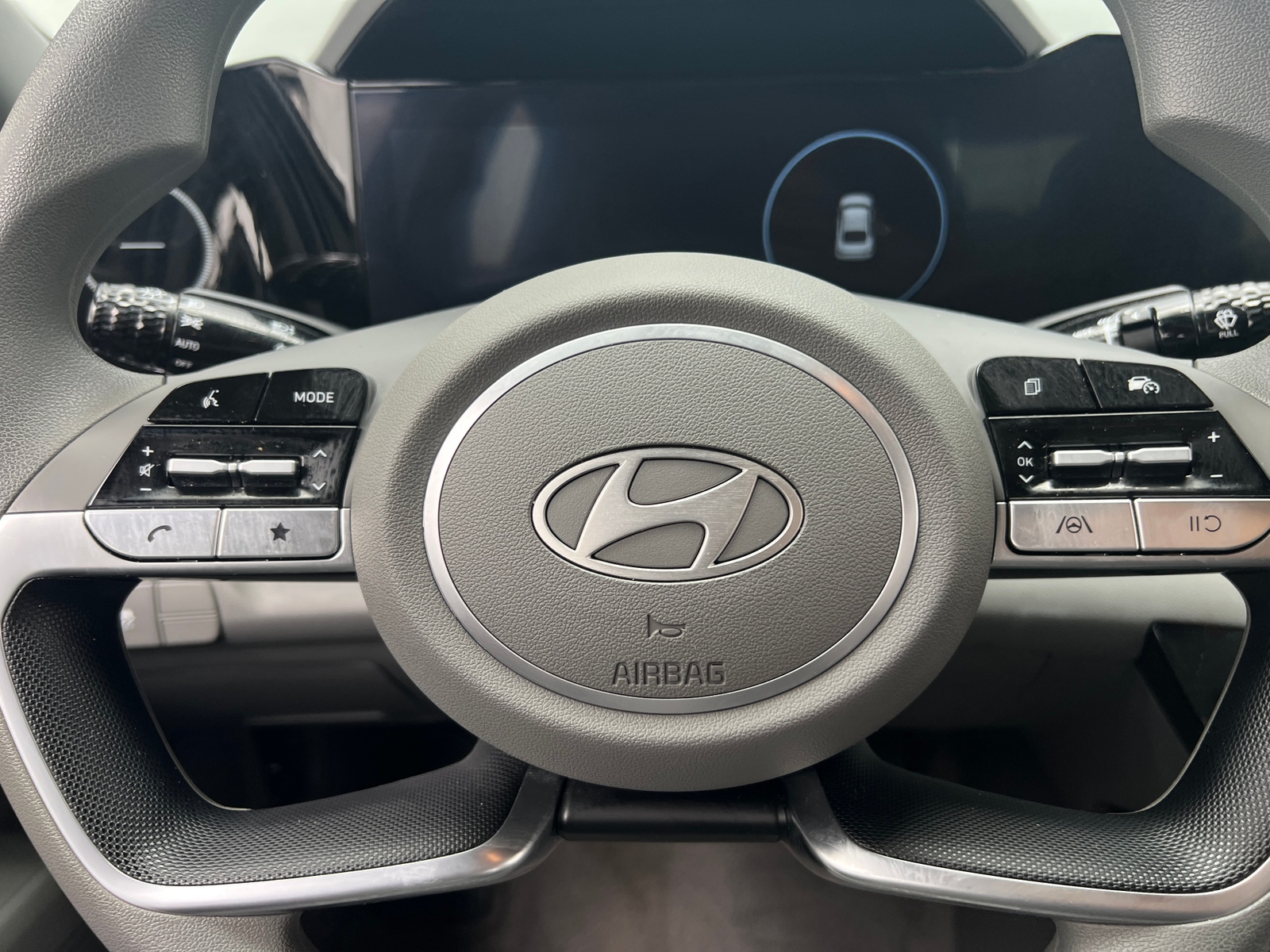 Thumbnail: 2024 Hyundai Elantra - 5