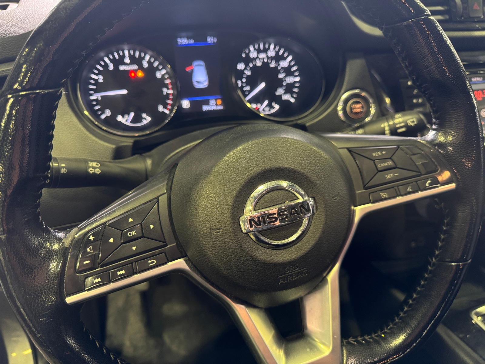 Thumbnail: 2022 Nissan Rogue Sport - 5