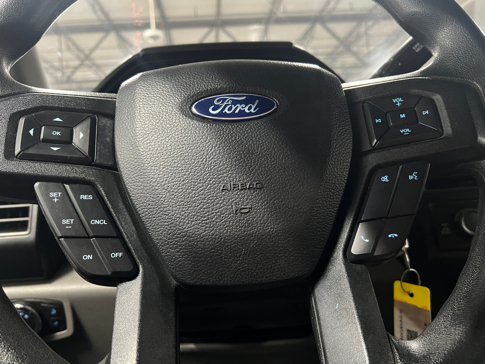 Thumbnail: 2020 Ford Econoline - 5