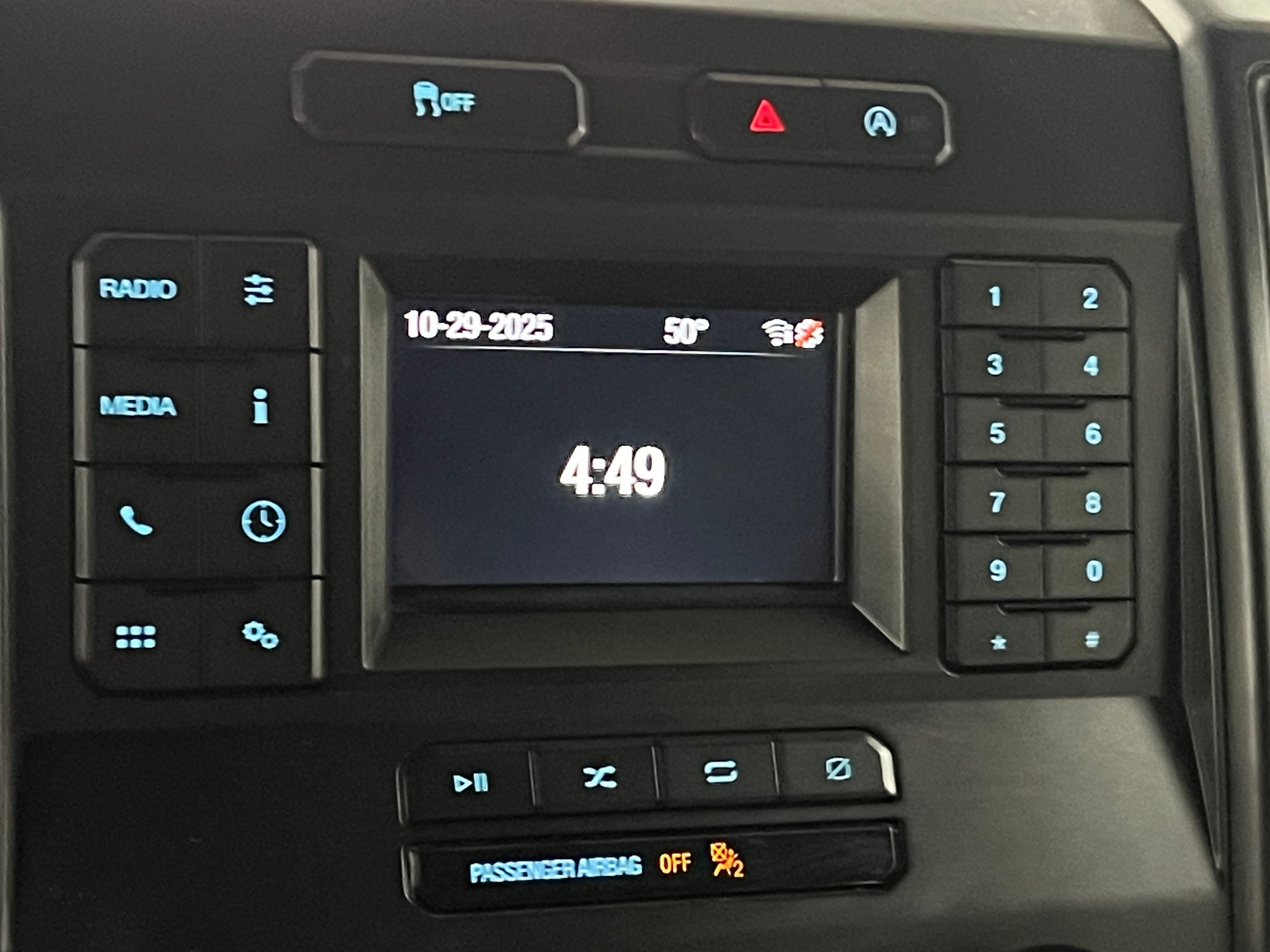 Thumbnail: 2020 Ford Econoline - 4