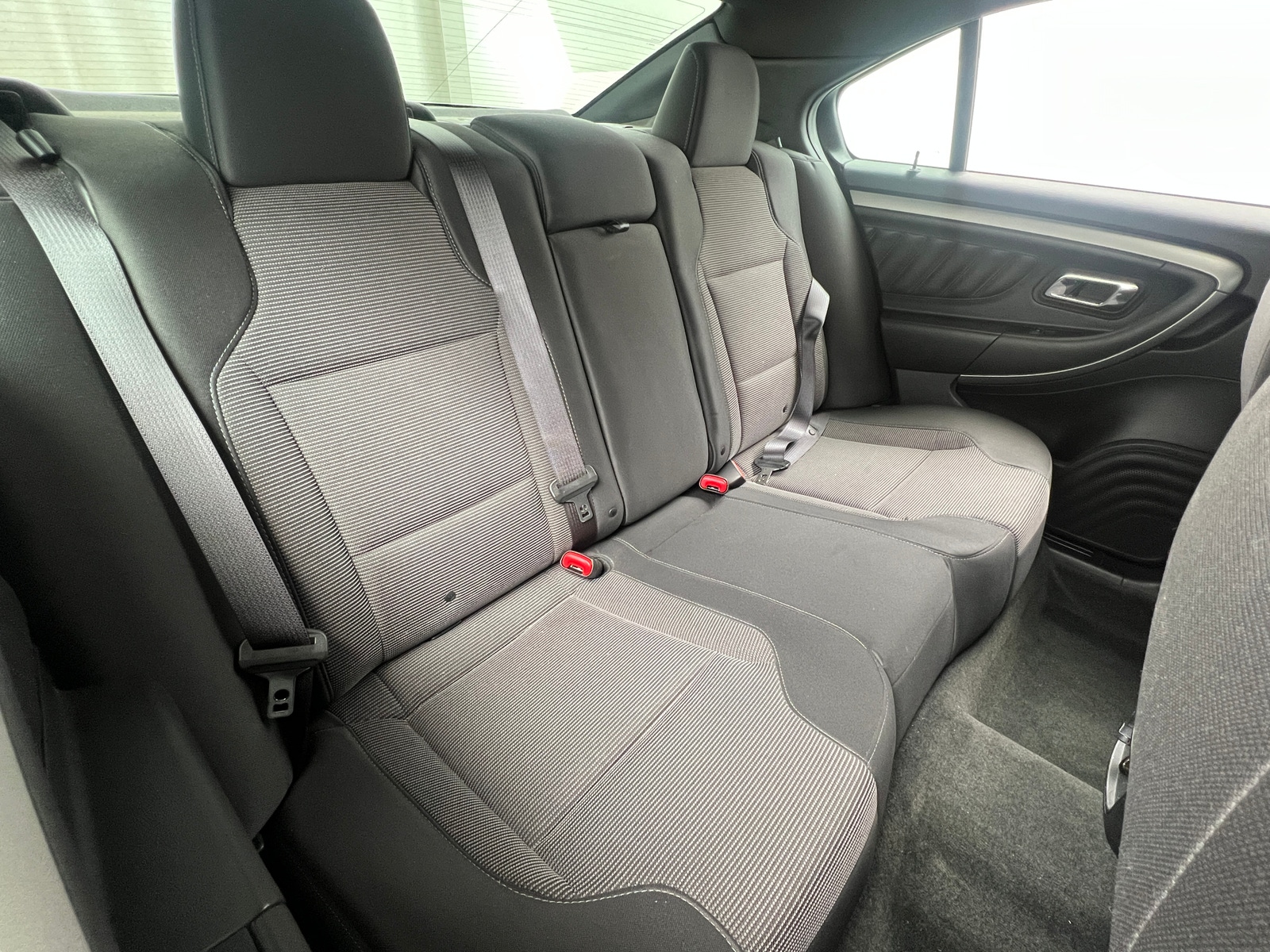 Thumbnail: 2017 Ford Taurus - 6