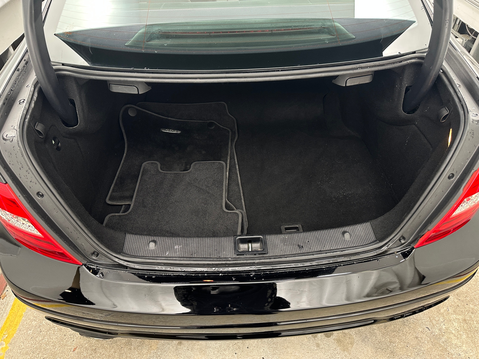 Thumbnail: 2014 Mercedes-Benz C-Class - 4