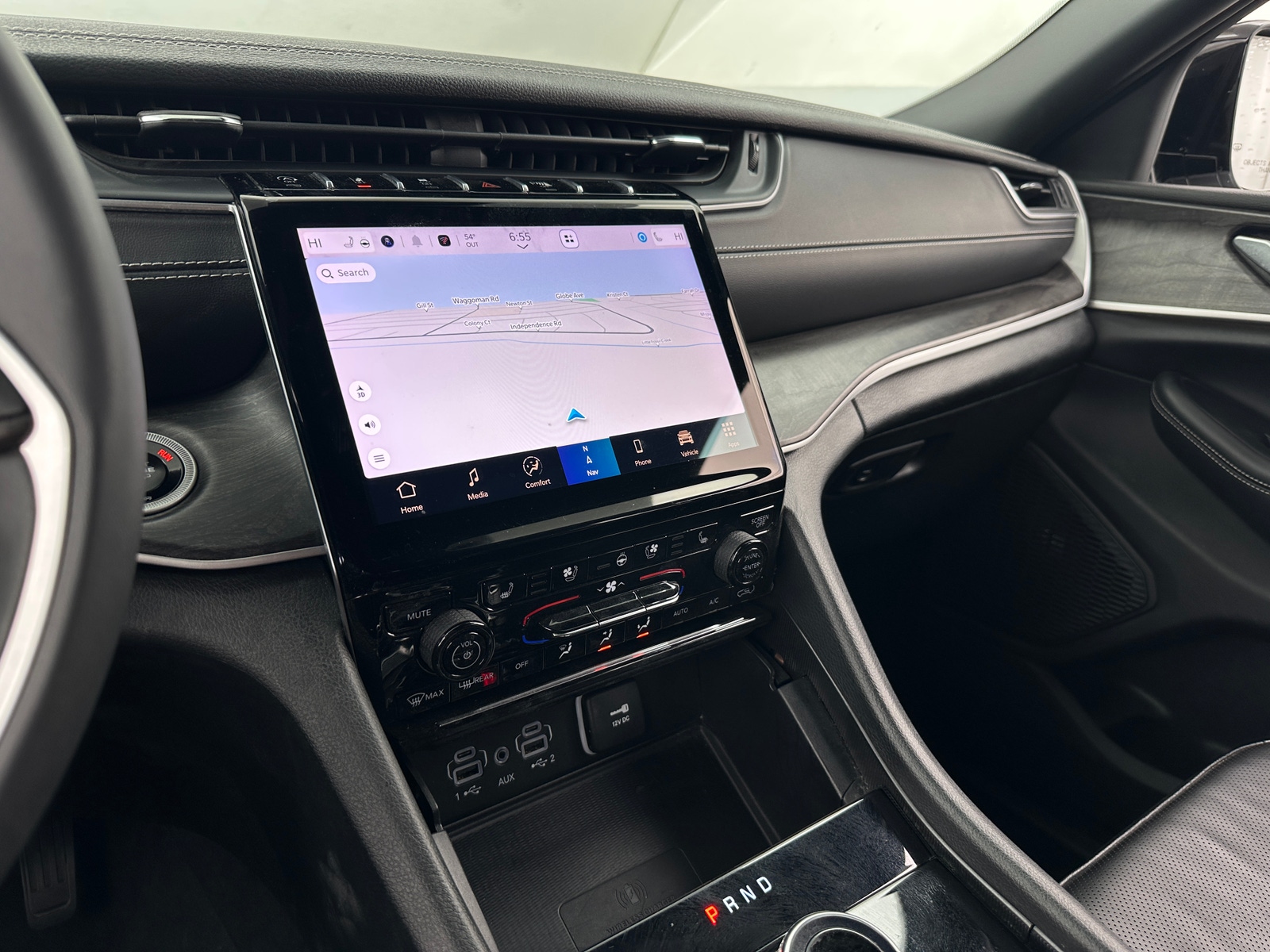 Thumbnail: 2024 Jeep Grand Cherokee L - 3