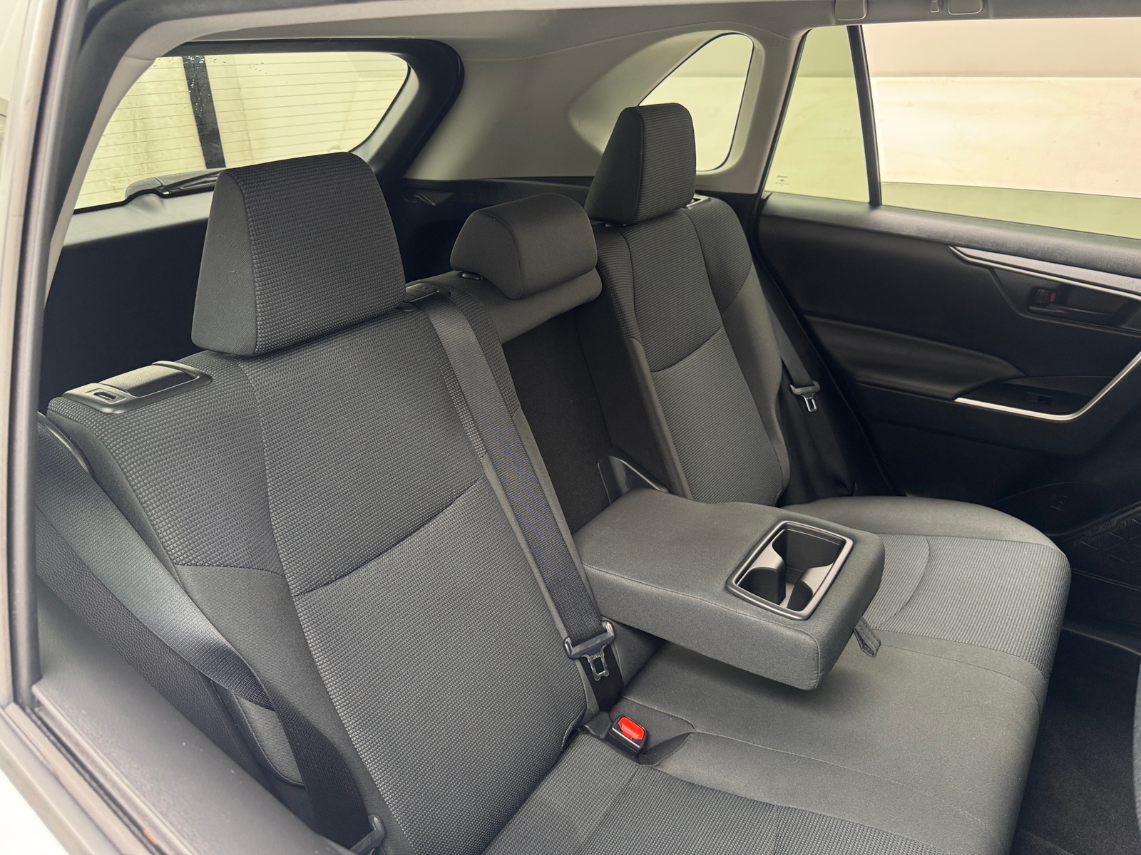 Thumbnail: 2021 Toyota RAV4 - 6