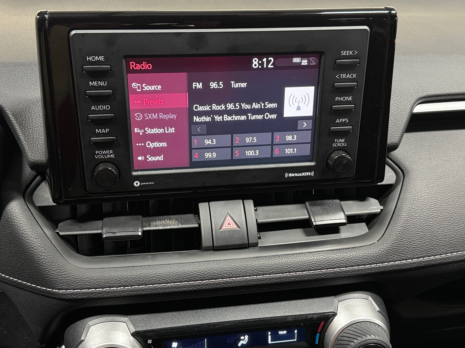 Thumbnail: 2021 Toyota RAV4 - 4