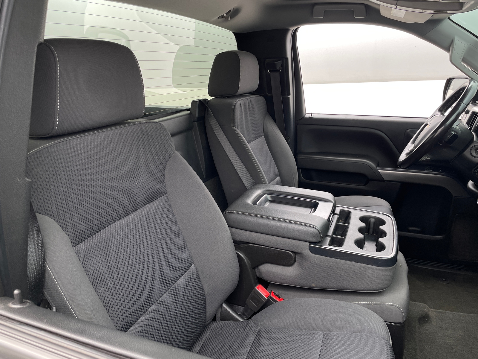 Thumbnail: 2018 Chevrolet Silverado 1500 - 2